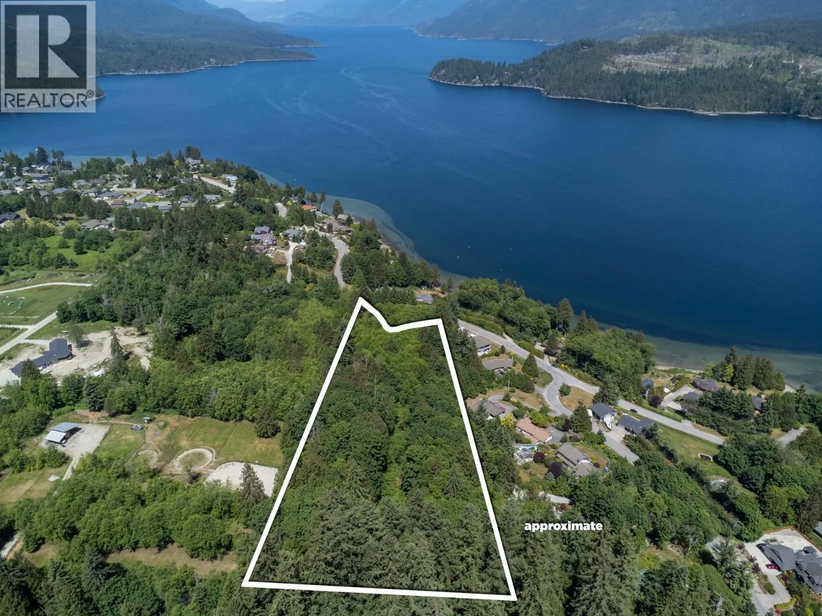 Lot 15 N GALE AVENUE