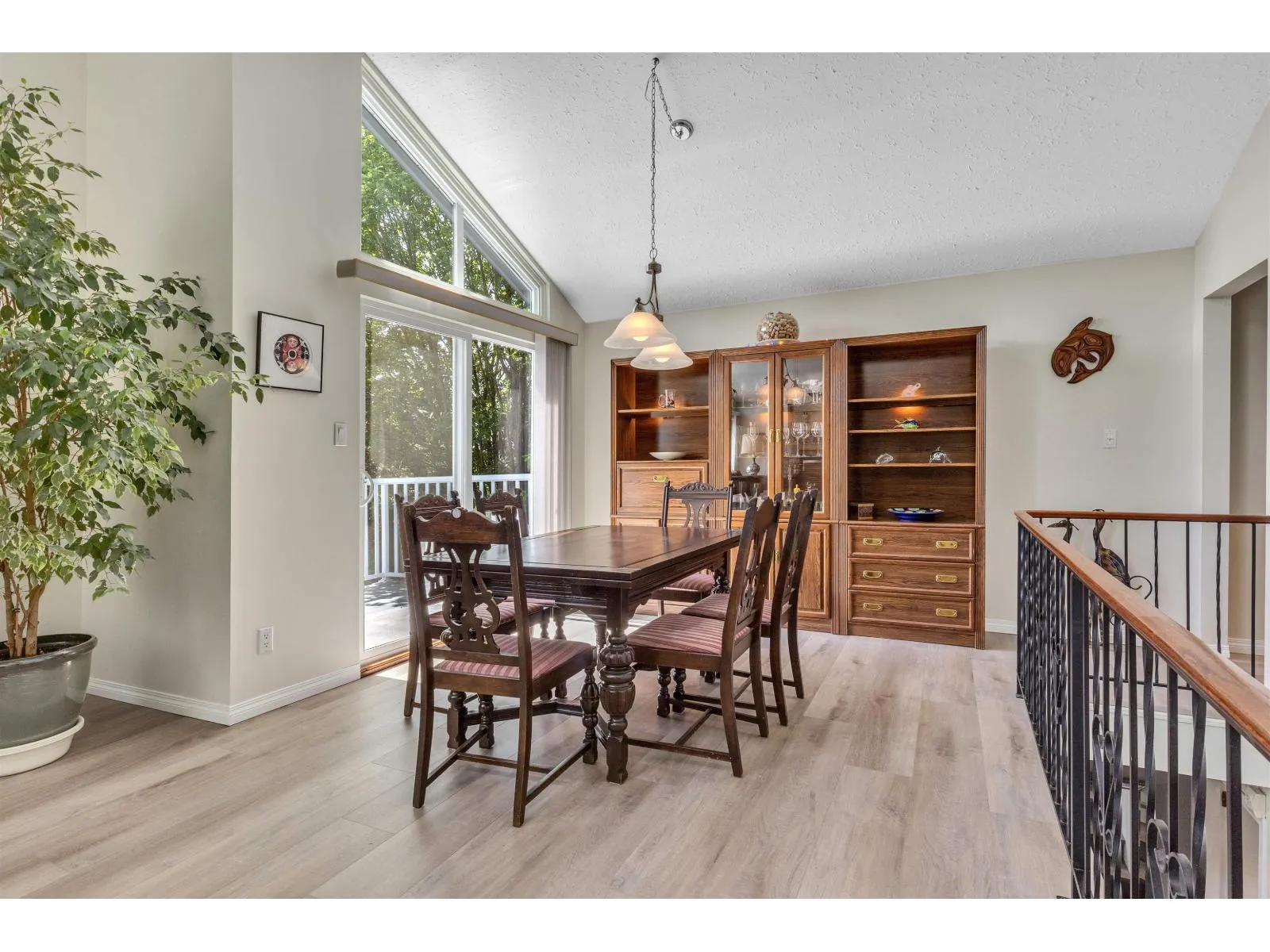 34951 GLENN MOUNTAIN DRIVE
