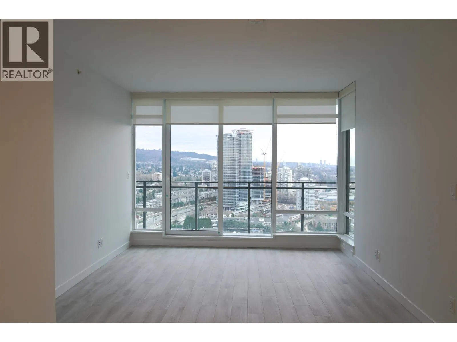 28XX 2085 SKYLINE COURT