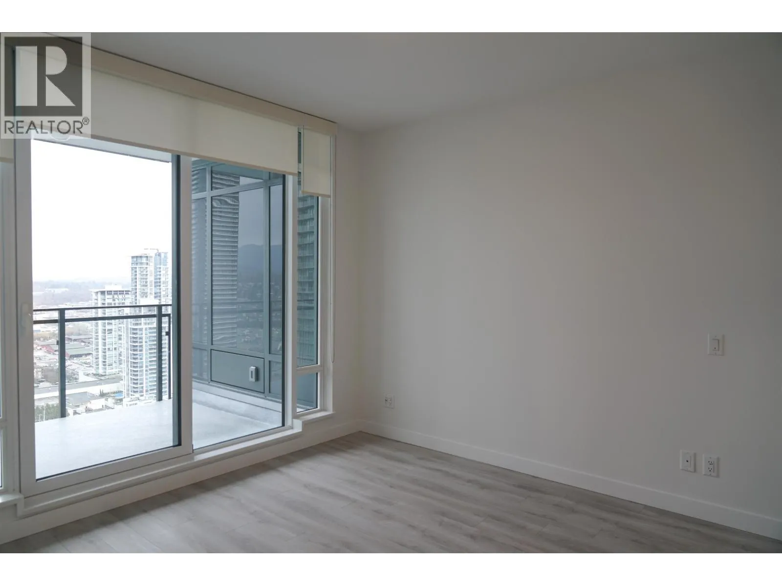 28XX 2085 SKYLINE COURT