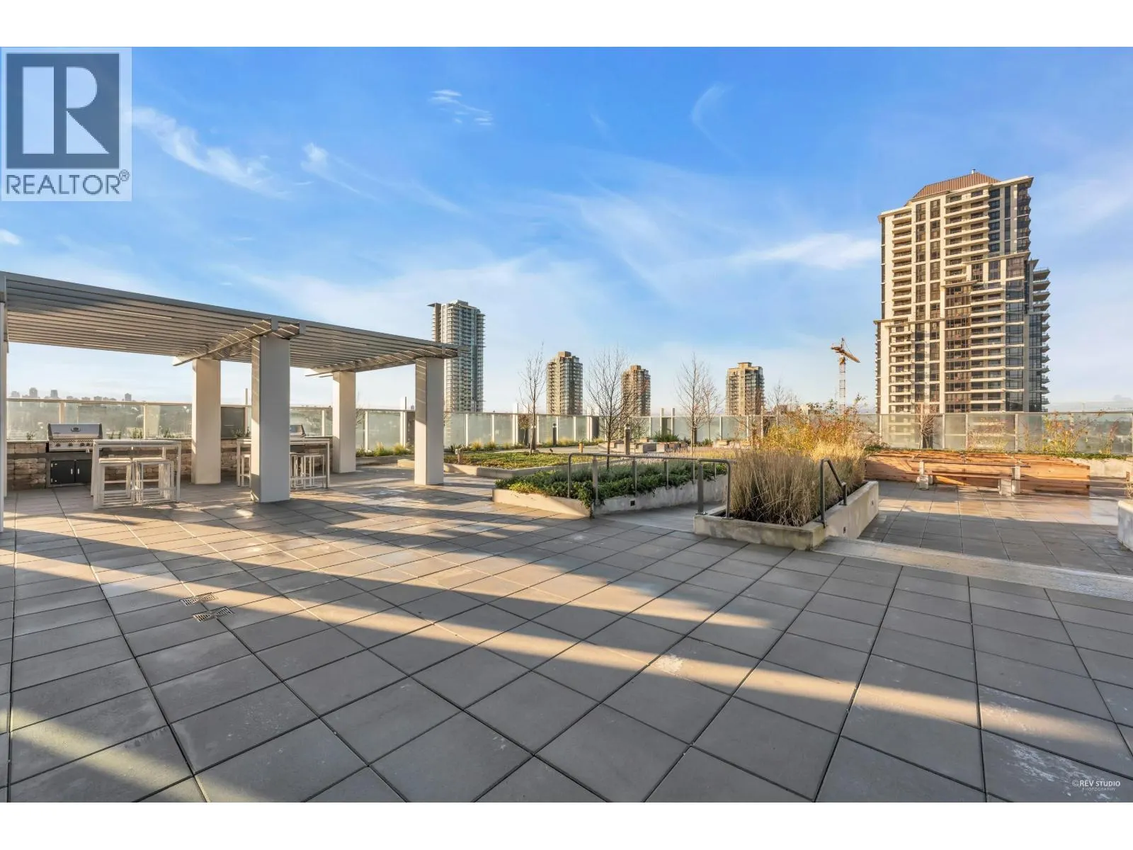 28XX 2085 SKYLINE COURT
