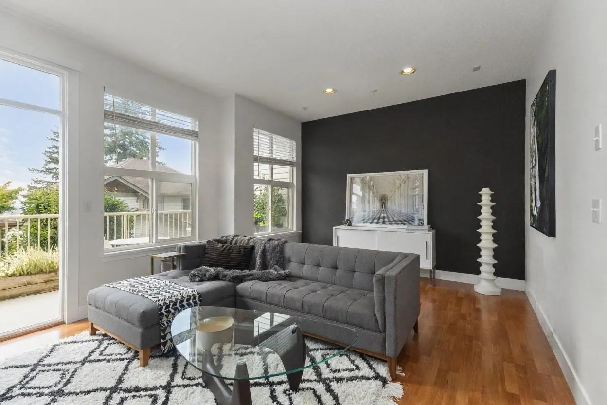 89 35287 OLD YALE ROAD