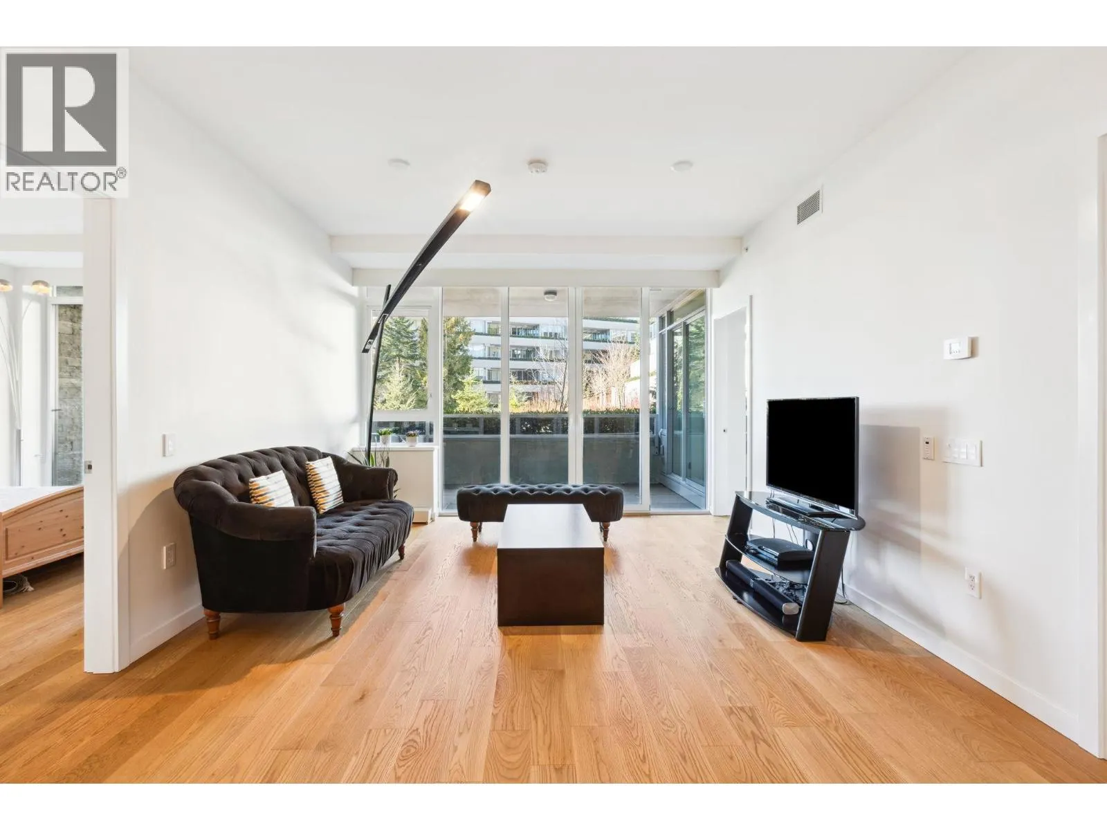 204 788 ARTHUR ERICKSON PLACE