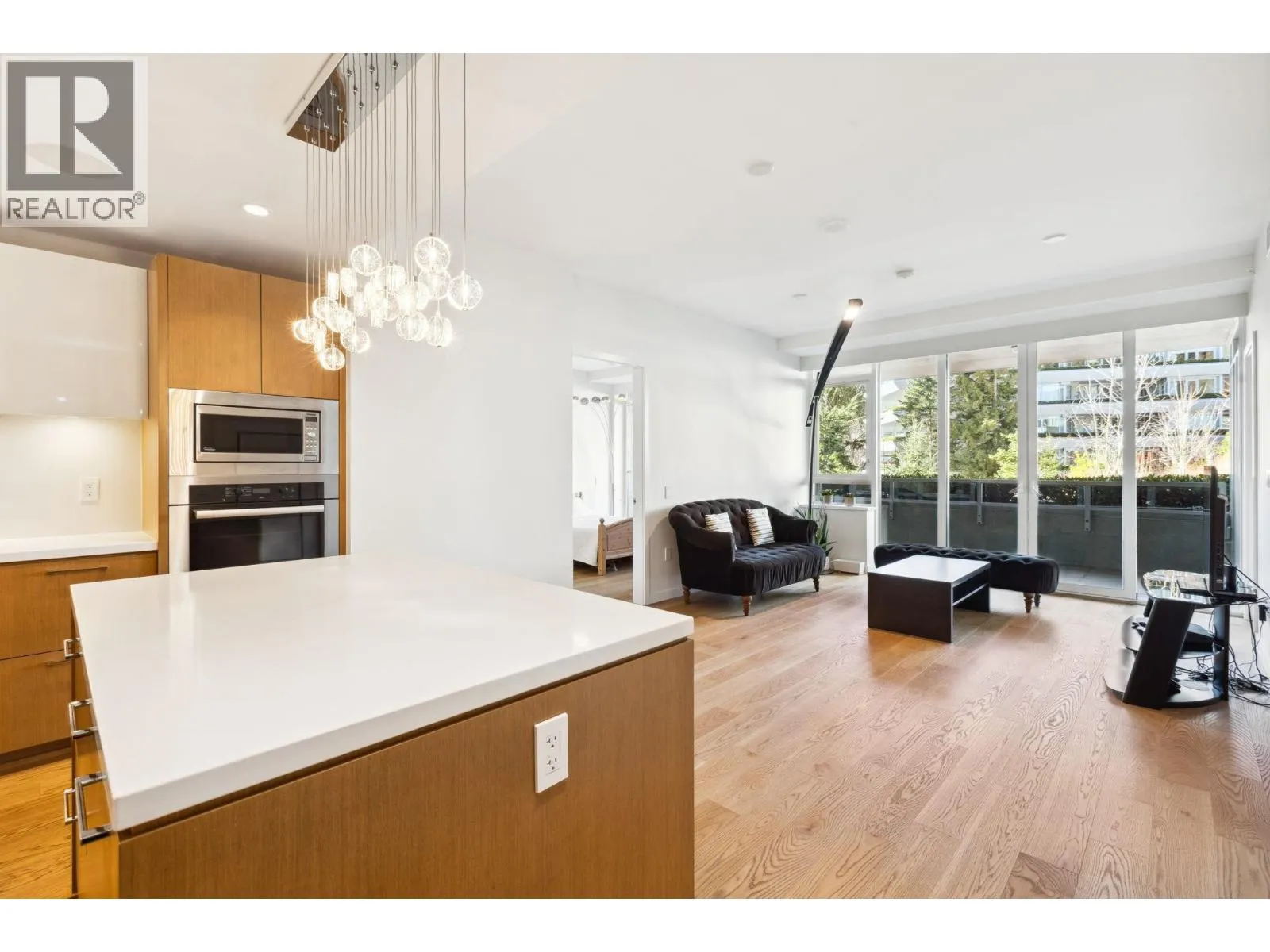 204 788 ARTHUR ERICKSON PLACE
