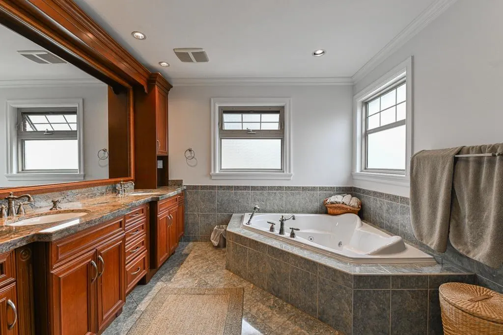 31496 COUGAR COURT