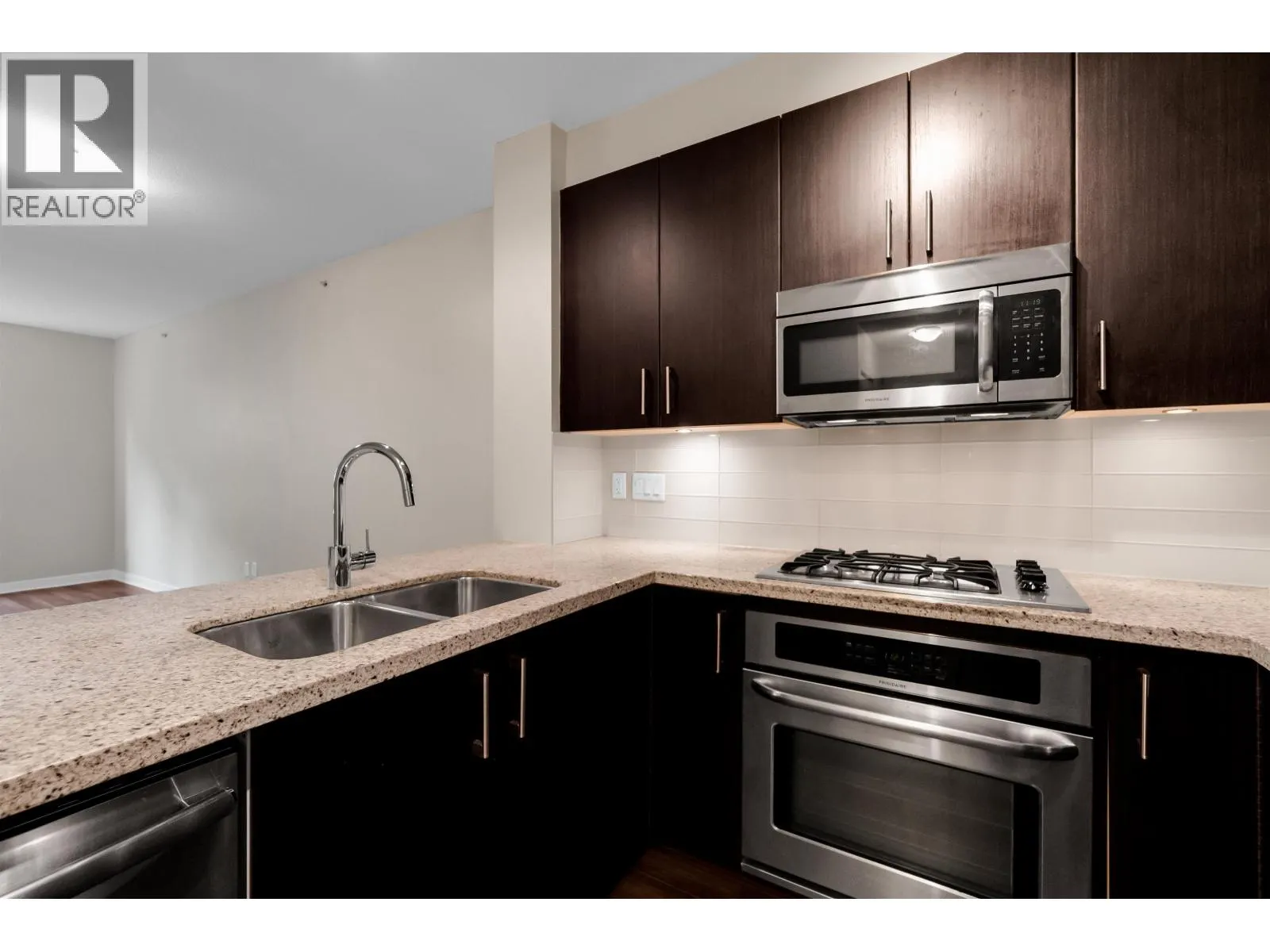 G10 119 W 22ND STREET