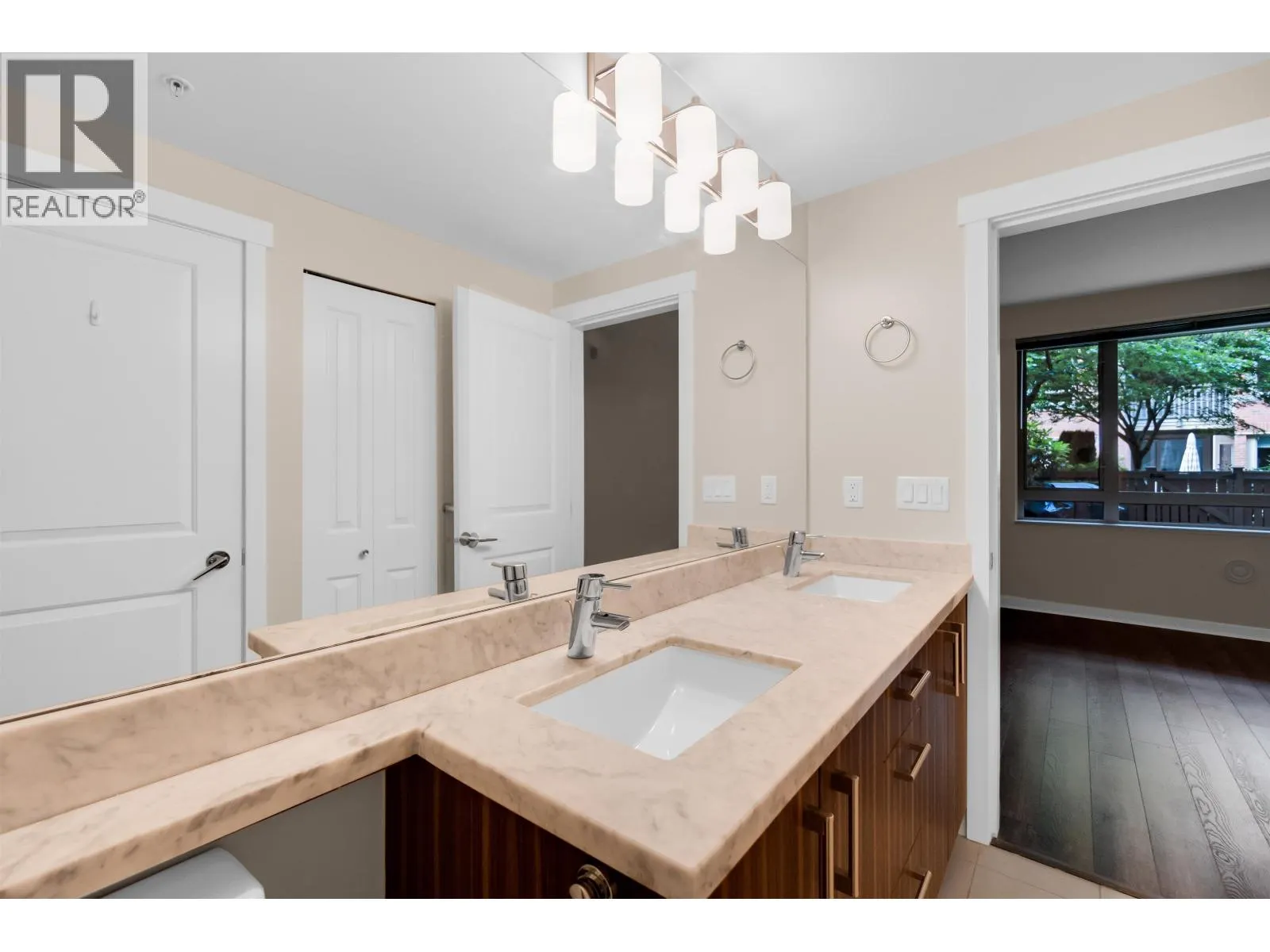 G10 119 W 22ND STREET