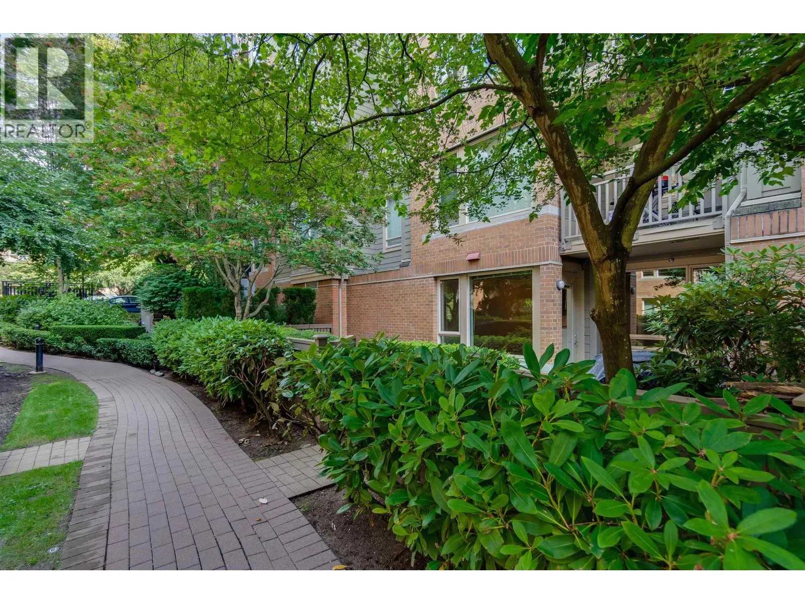G10 119 W 22ND STREET