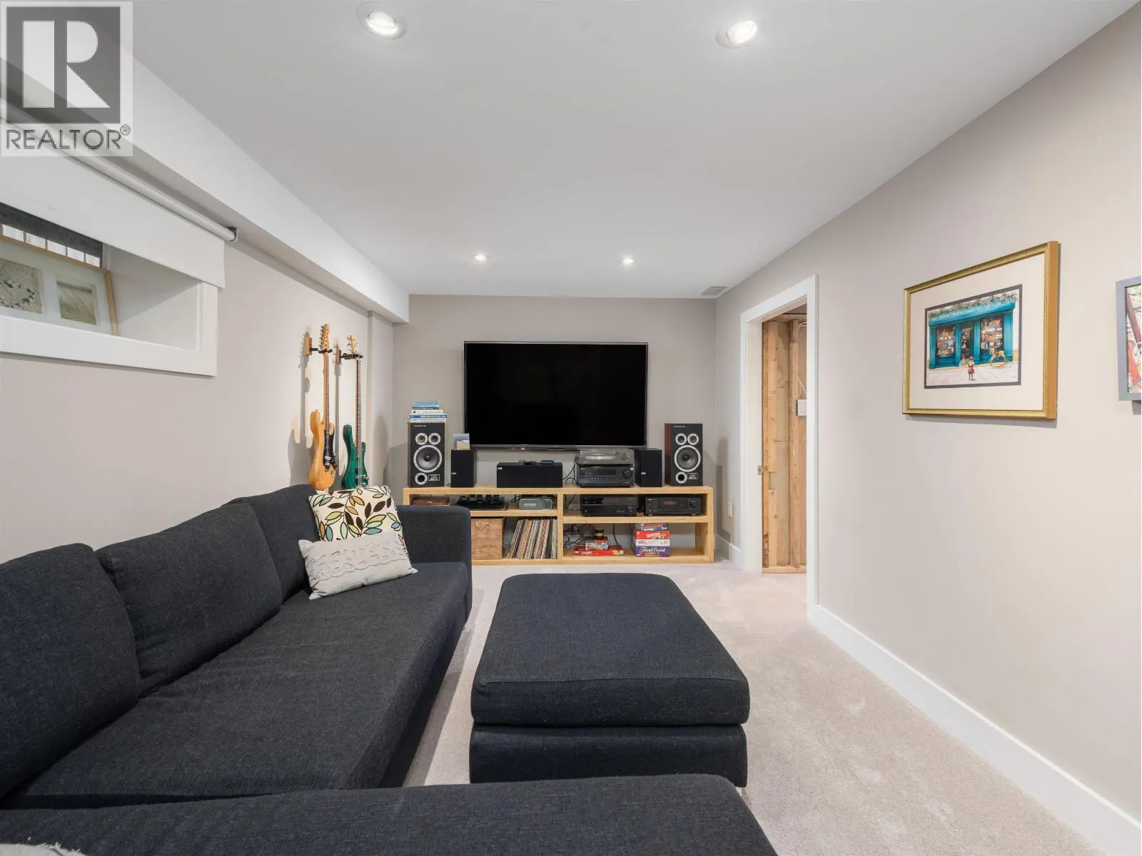 1144 W KEITH ROAD