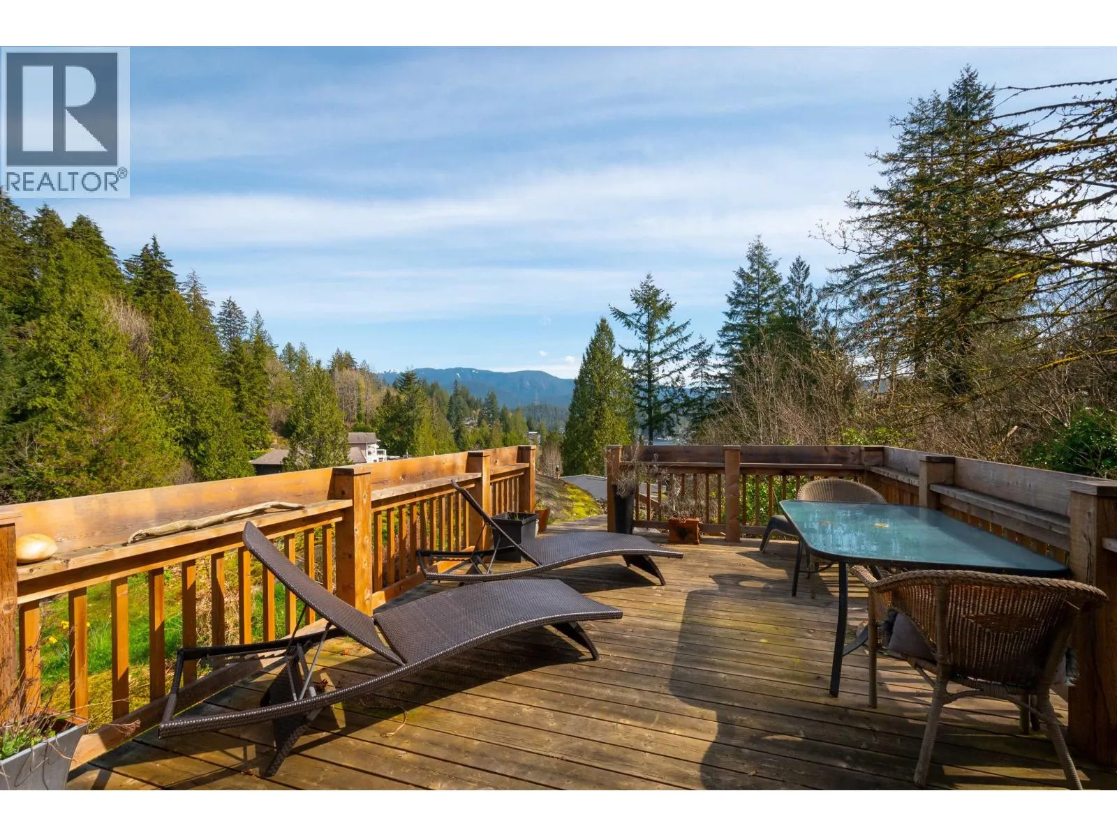 4477 STRATHCONA ROAD