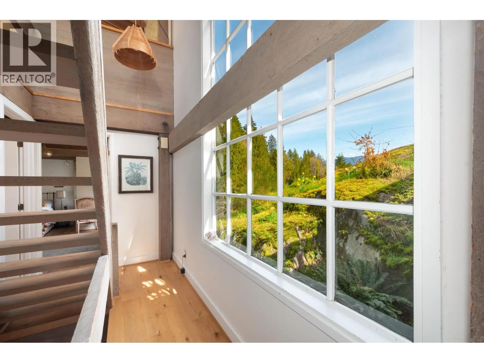 4477 STRATHCONA ROAD
