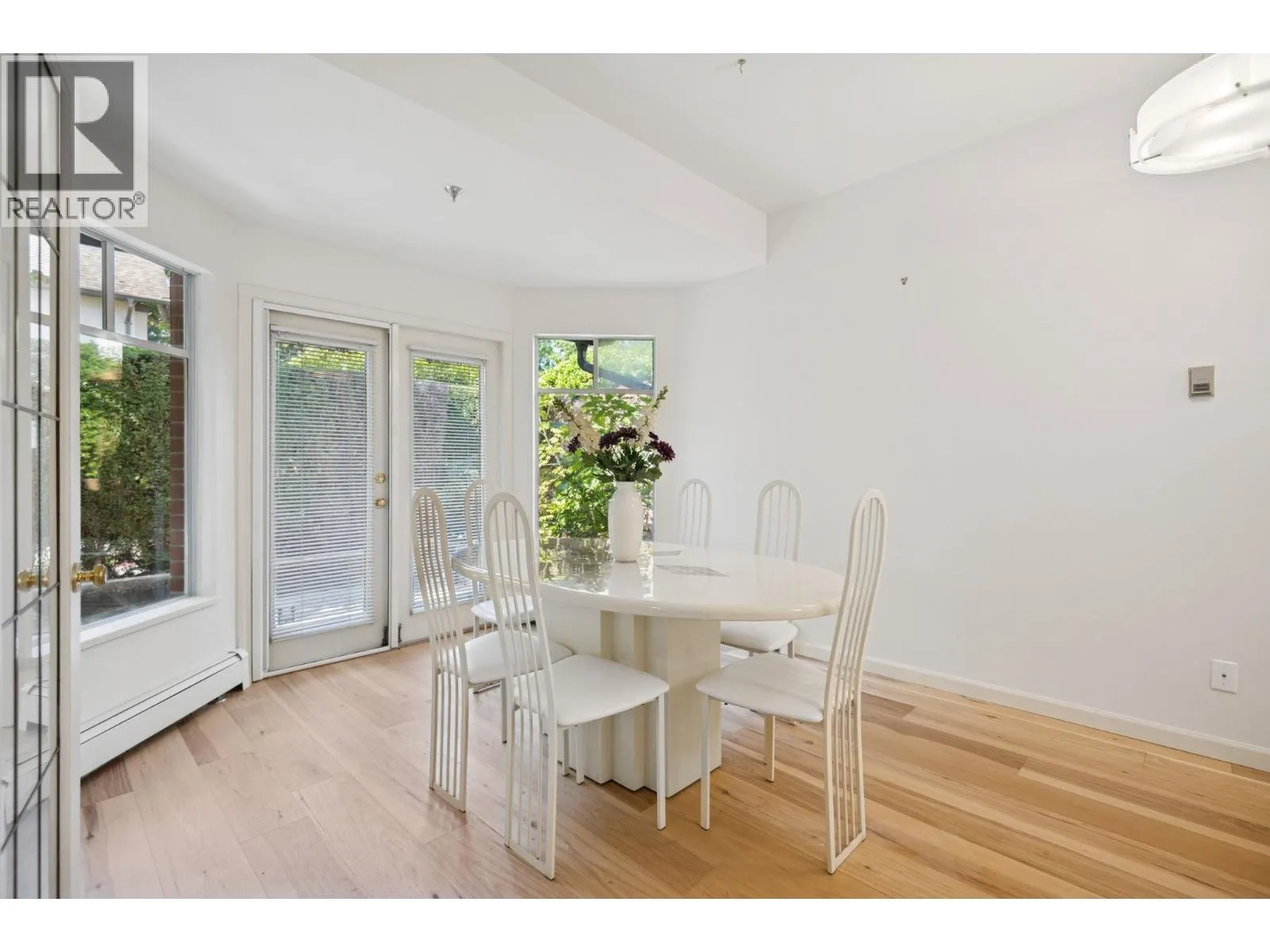 43 5880 HAMPTON PLACE