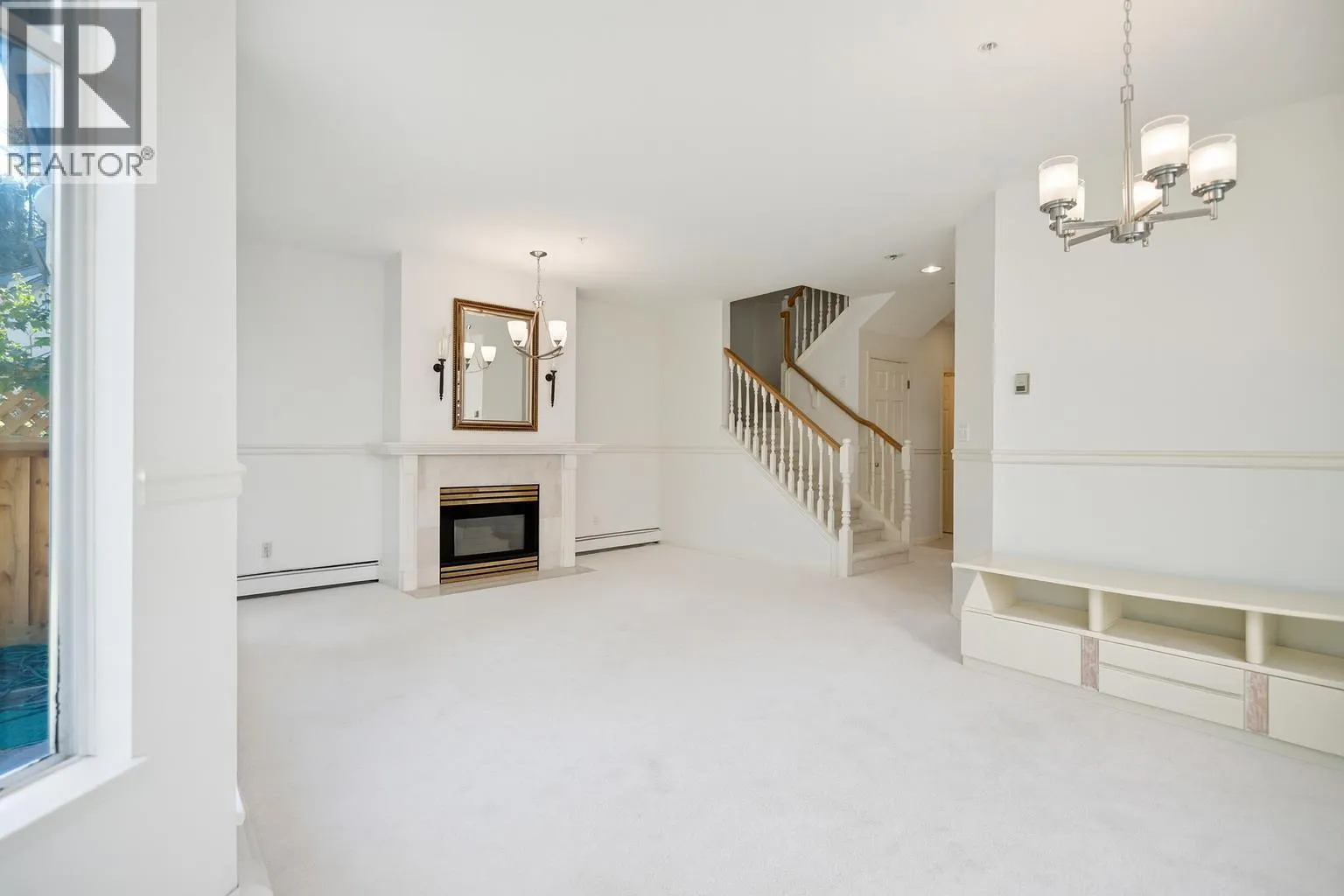 43 5880 HAMPTON PLACE