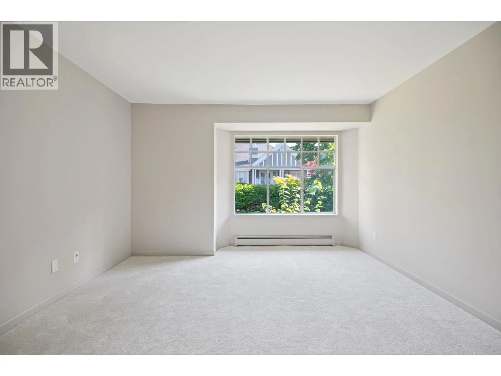 43 5880 HAMPTON PLACE