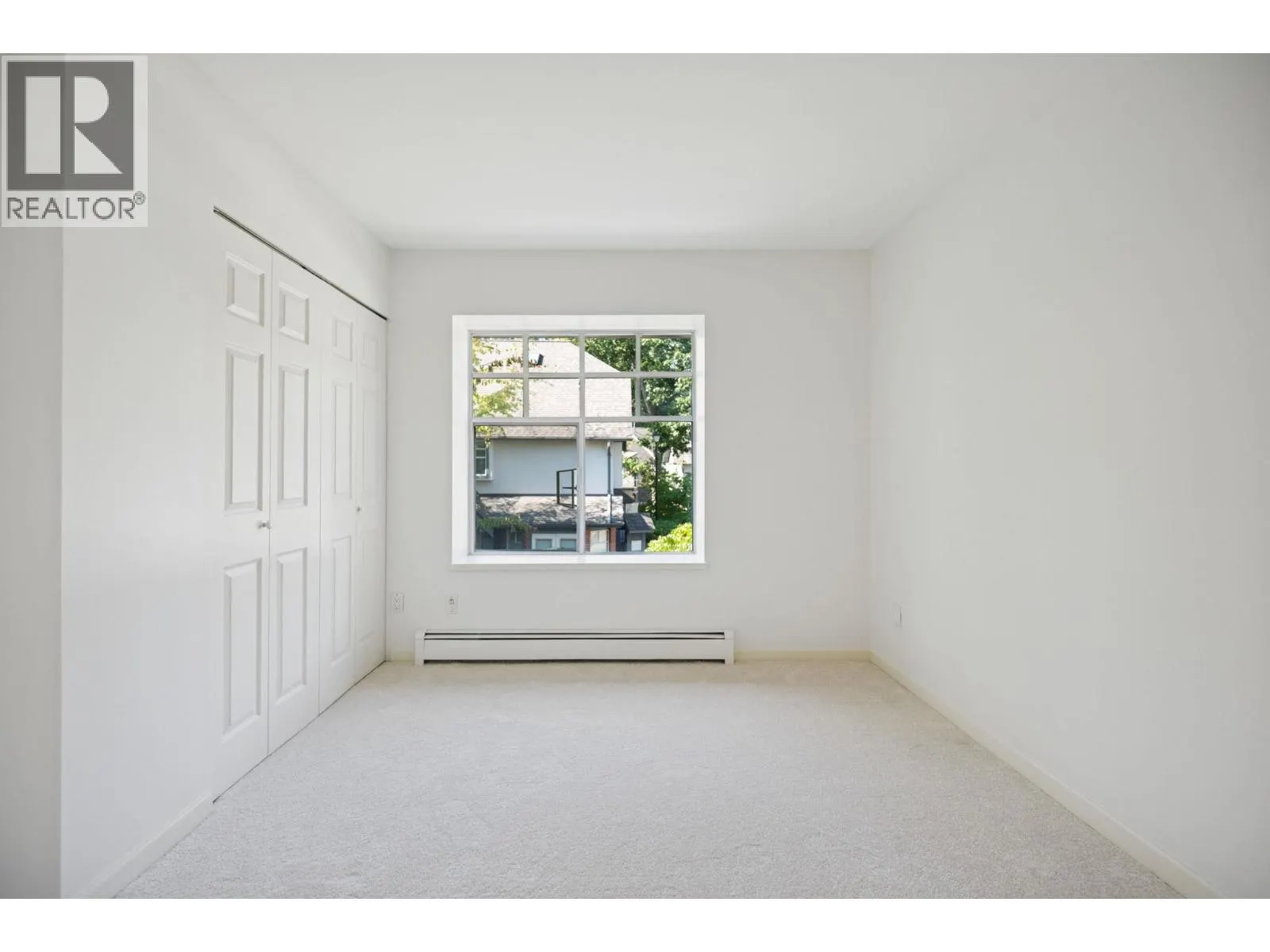 43 5880 HAMPTON PLACE