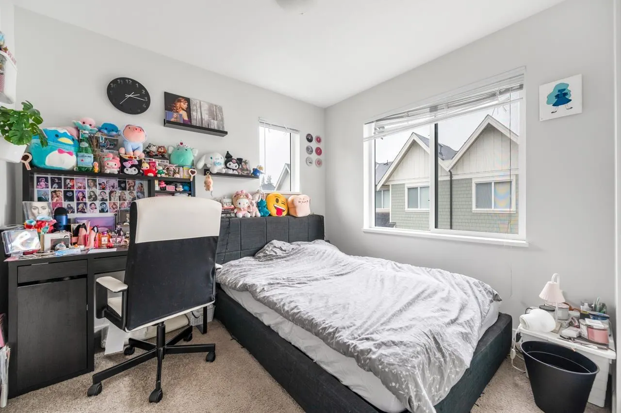 29 8050 204 STREET