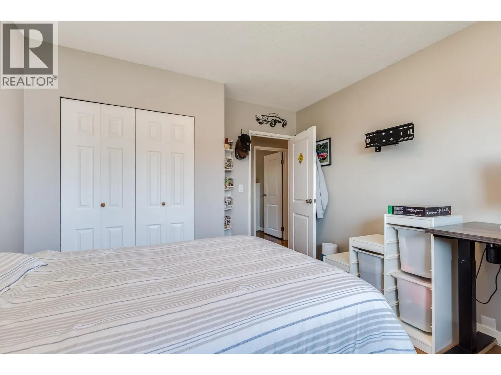 2116 AUDREY DRIVE