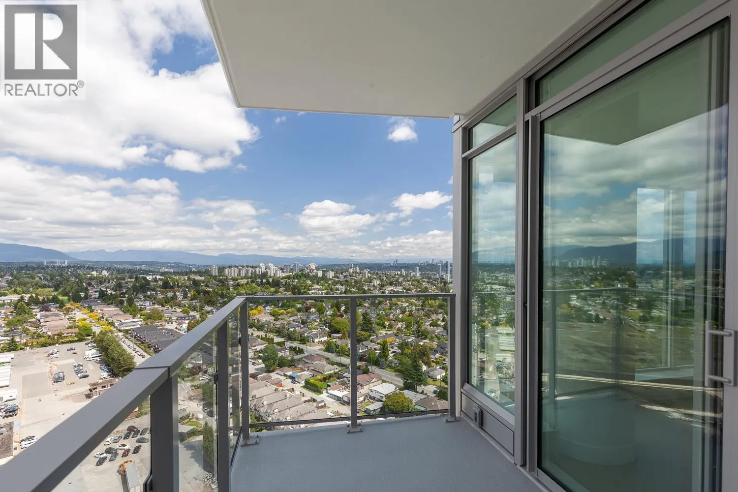 2507 7769 PARK CRESCENT