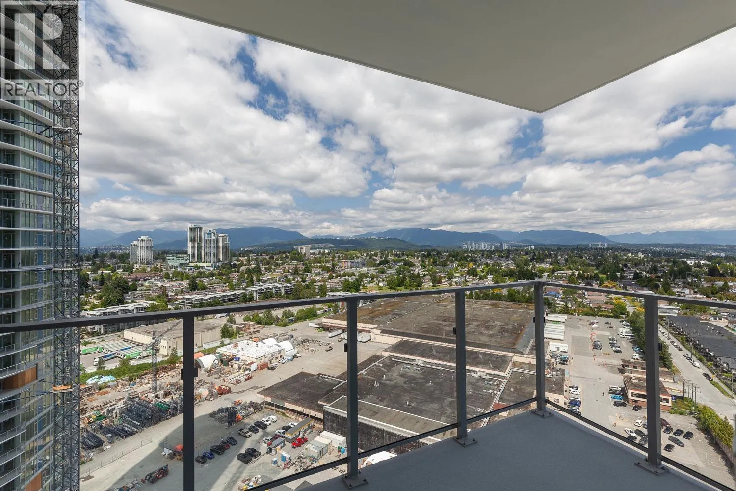 2507 7769 PARK CRESCENT