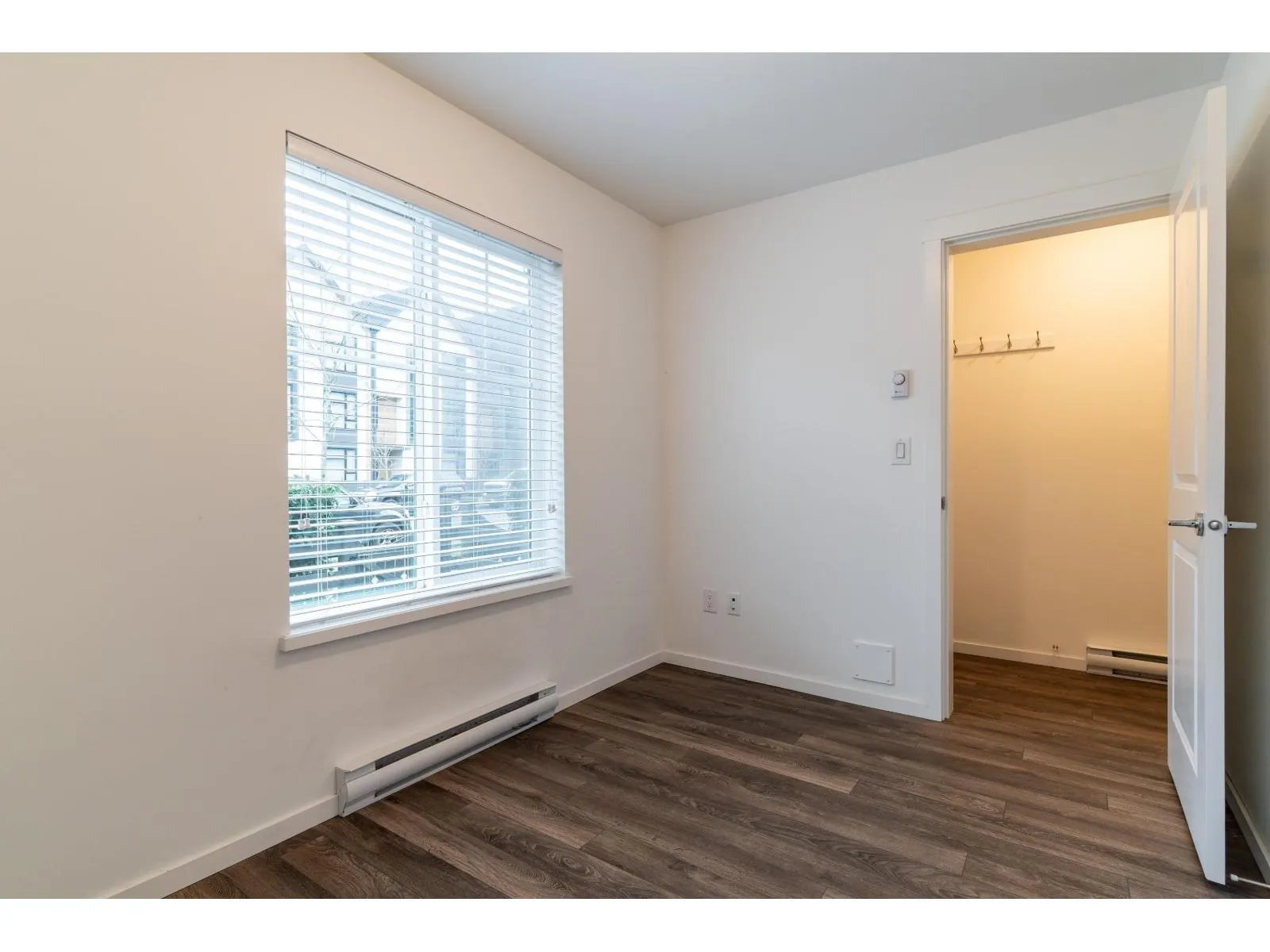 82 16678 25 AVENUE
