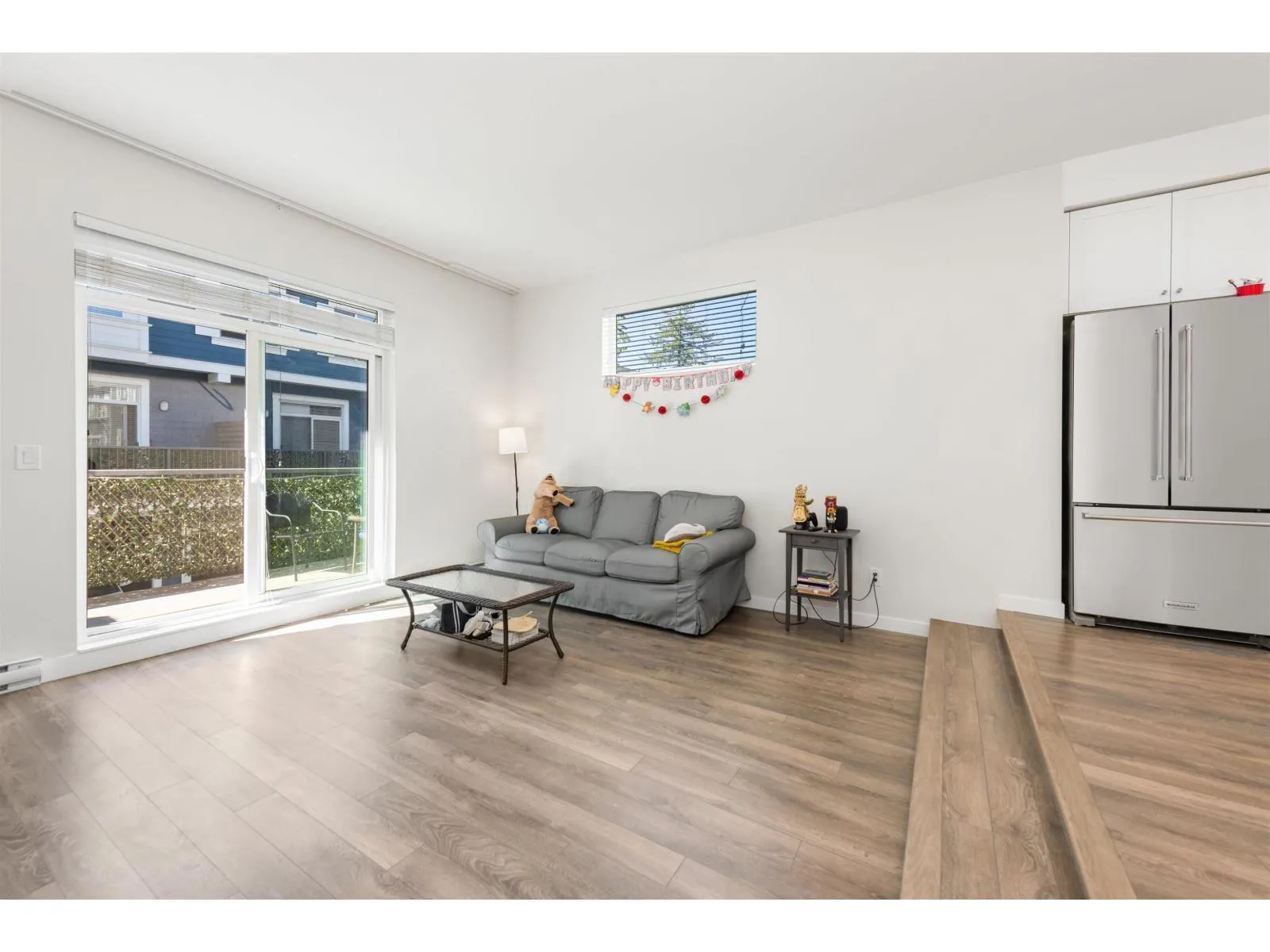 82 16678 25 AVENUE