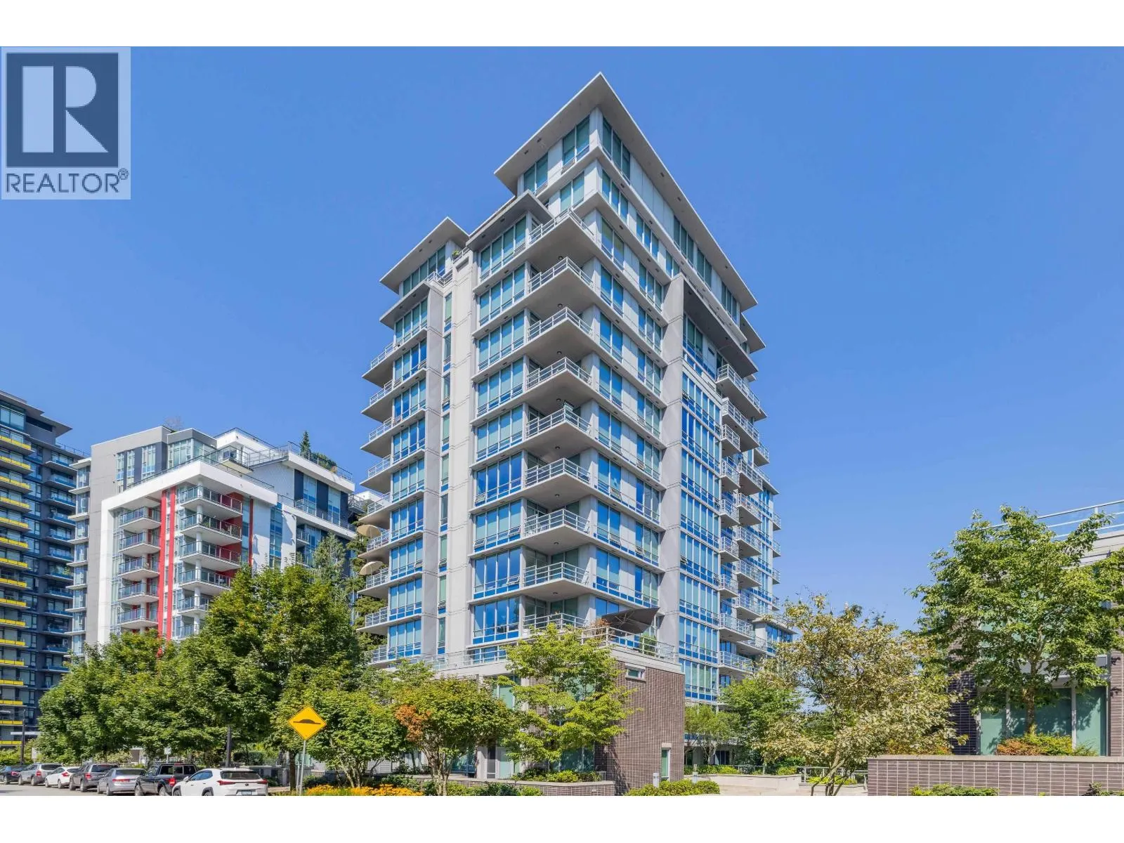 006 9060 UNIVERSITY CRESCENT