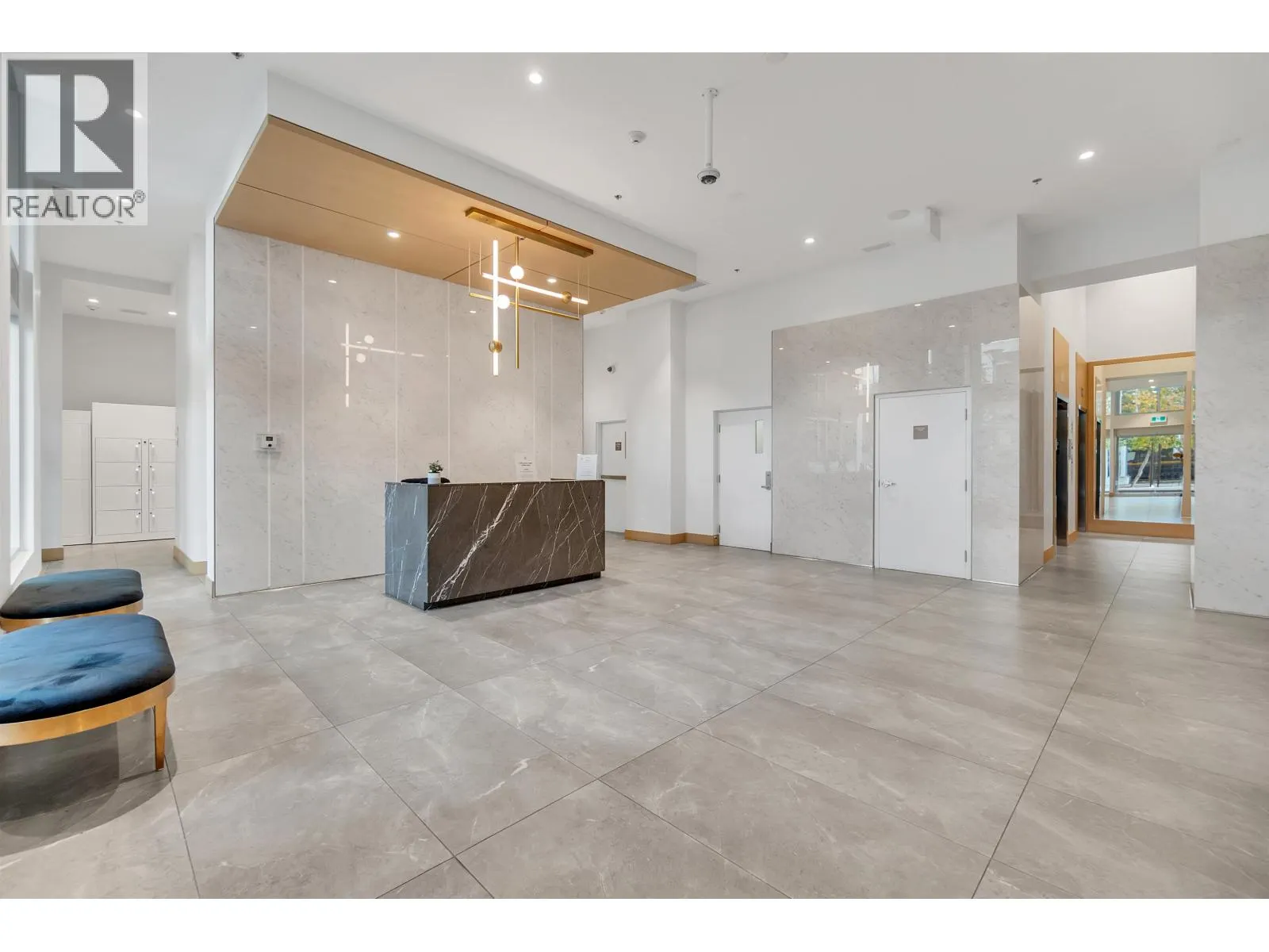 1702 1632 LIONS GATE LANE
