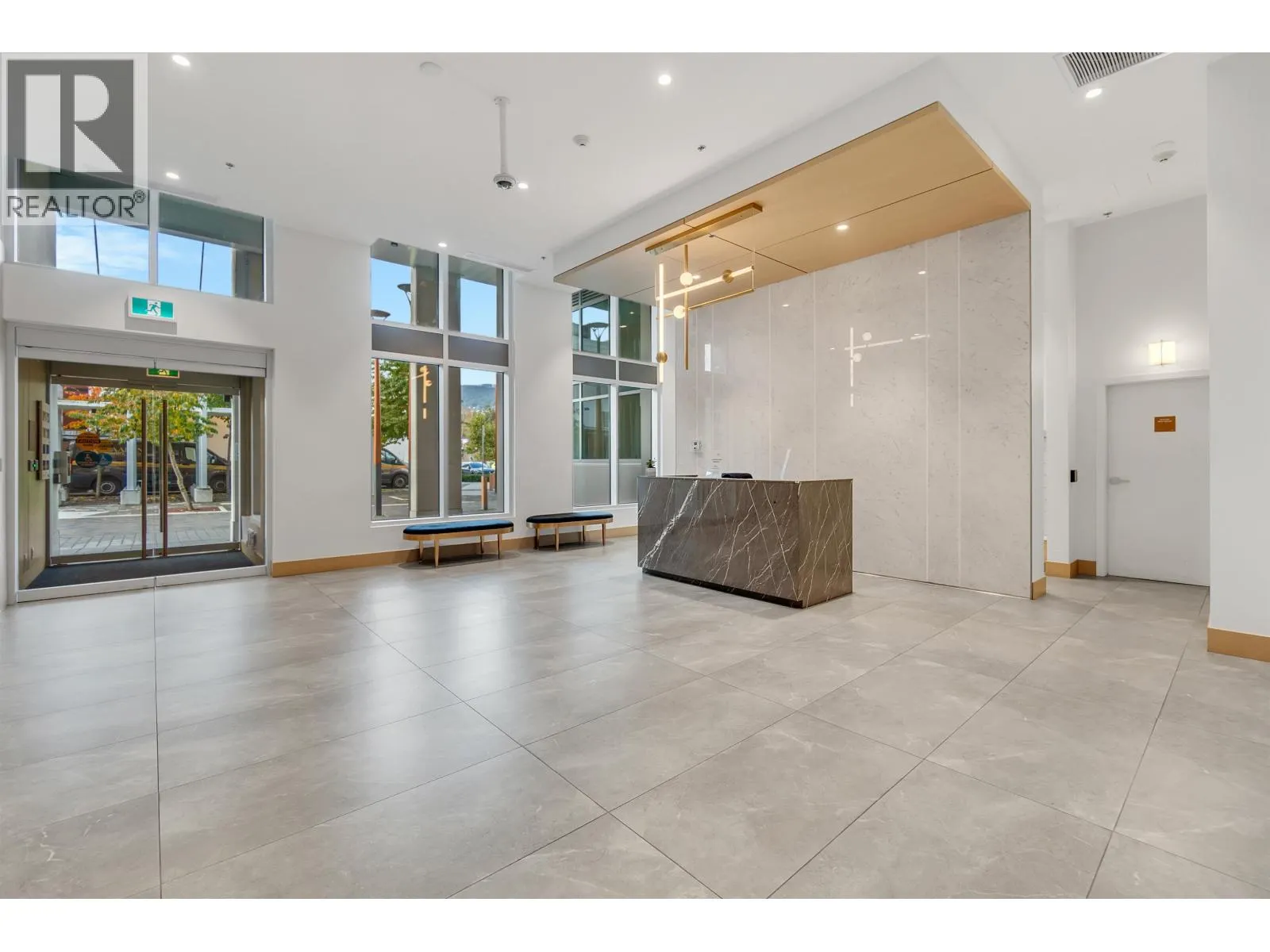 1702 1632 LIONS GATE LANE
