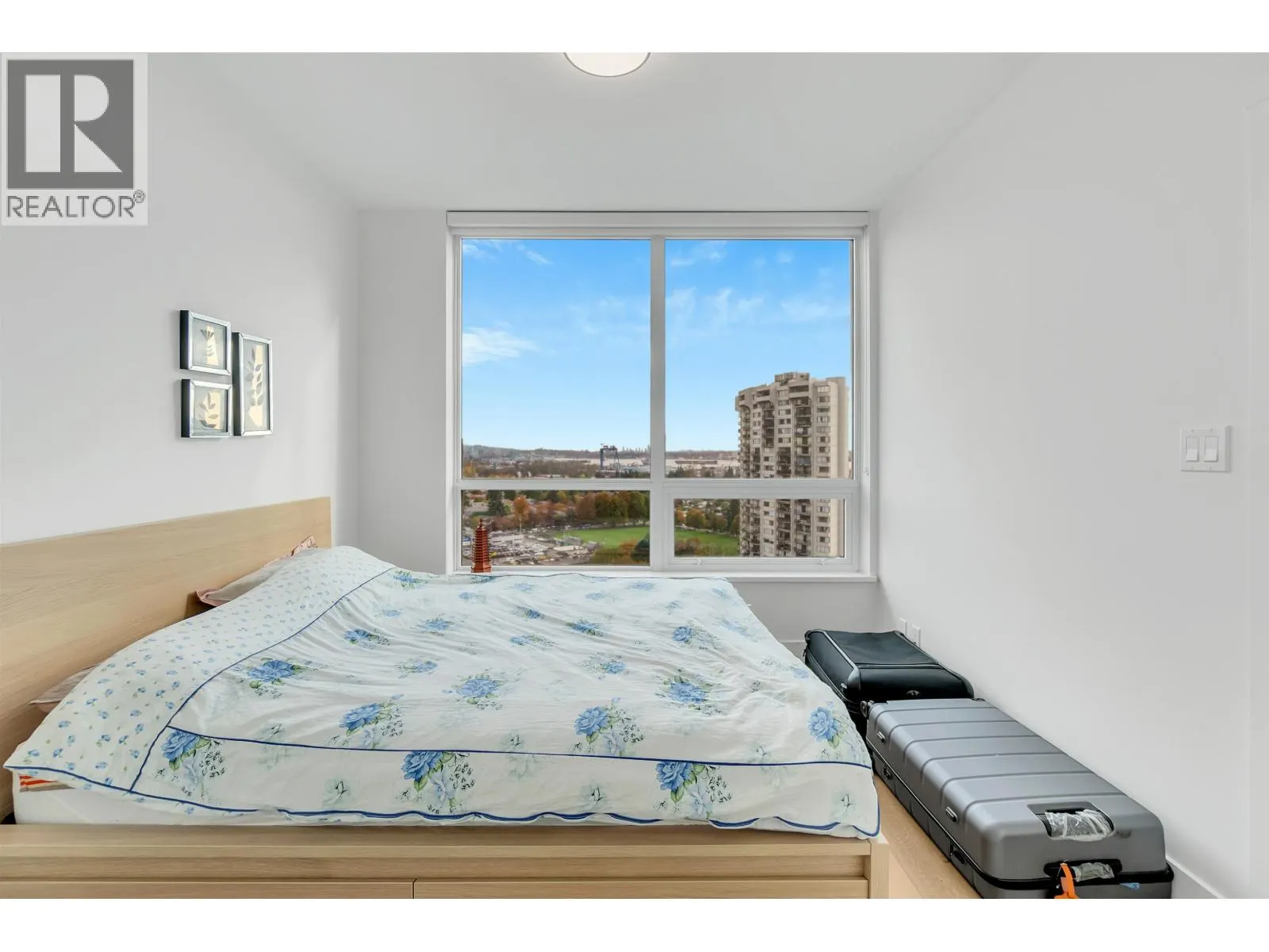 1702 1632 LIONS GATE LANE