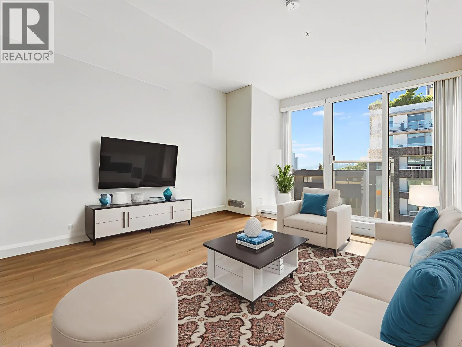 516 388 KOOTENAY STREET