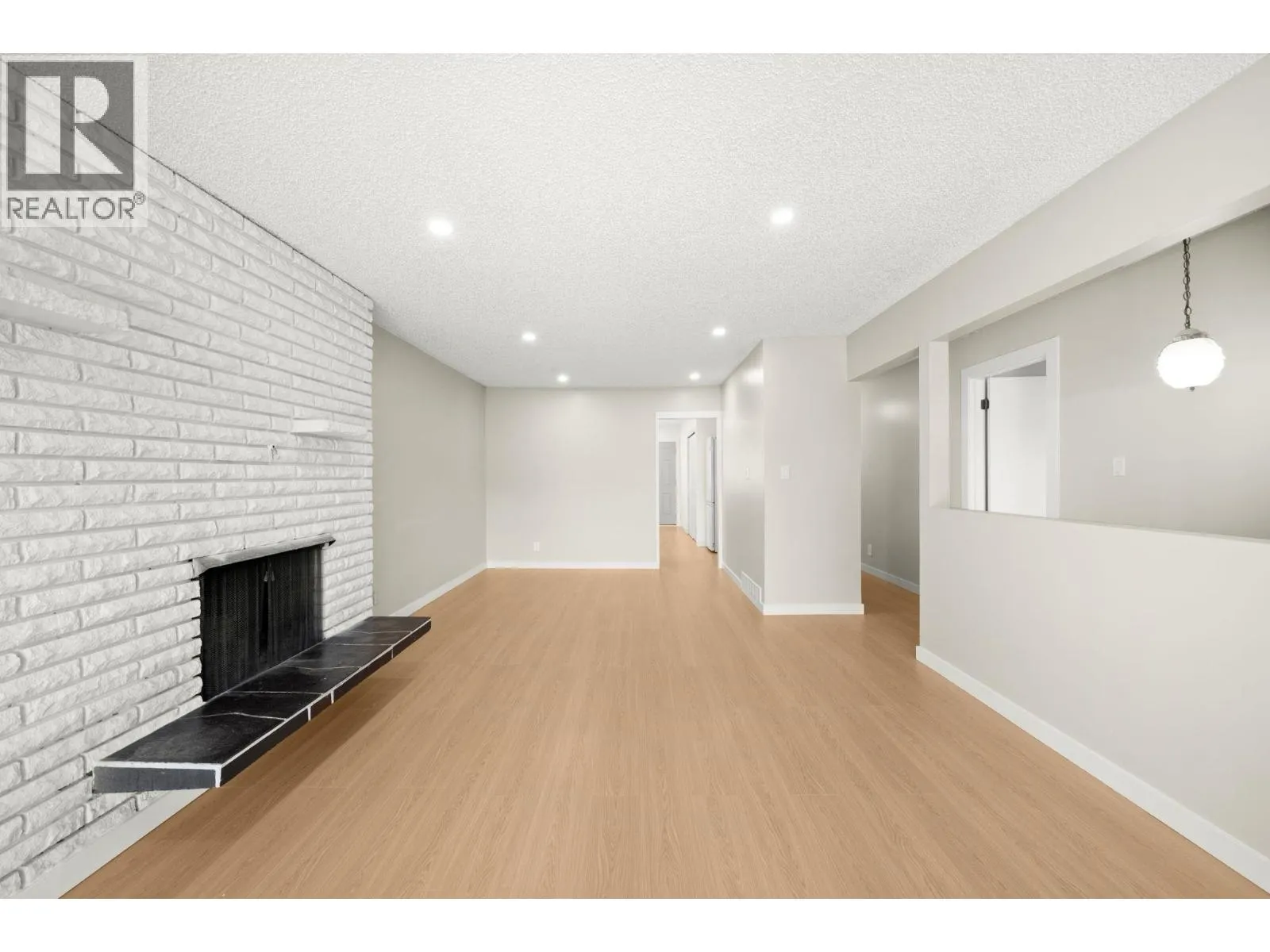 5271 MERGANSER DRIVE