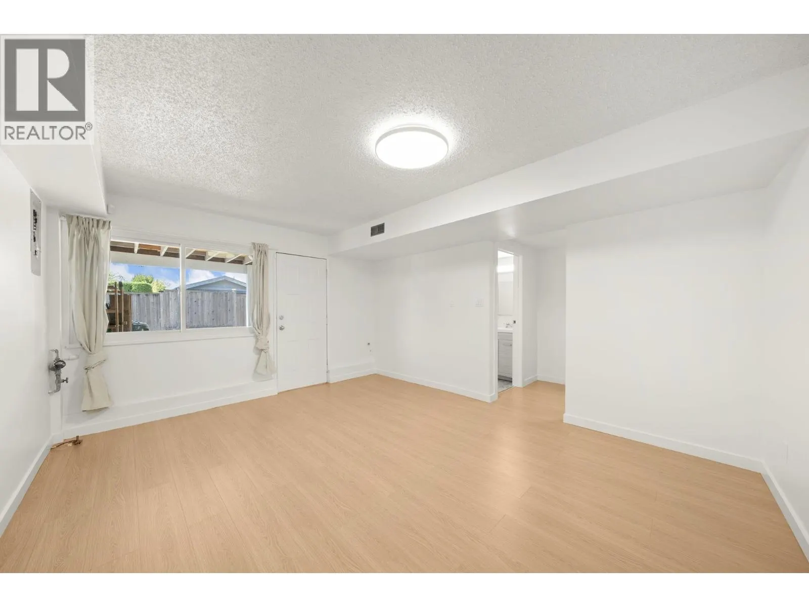 5271 MERGANSER DRIVE