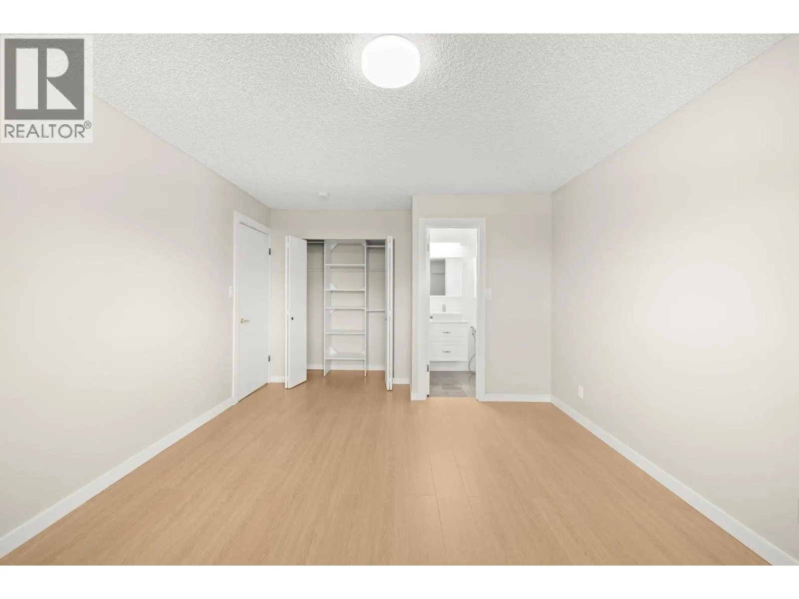 5271 MERGANSER DRIVE