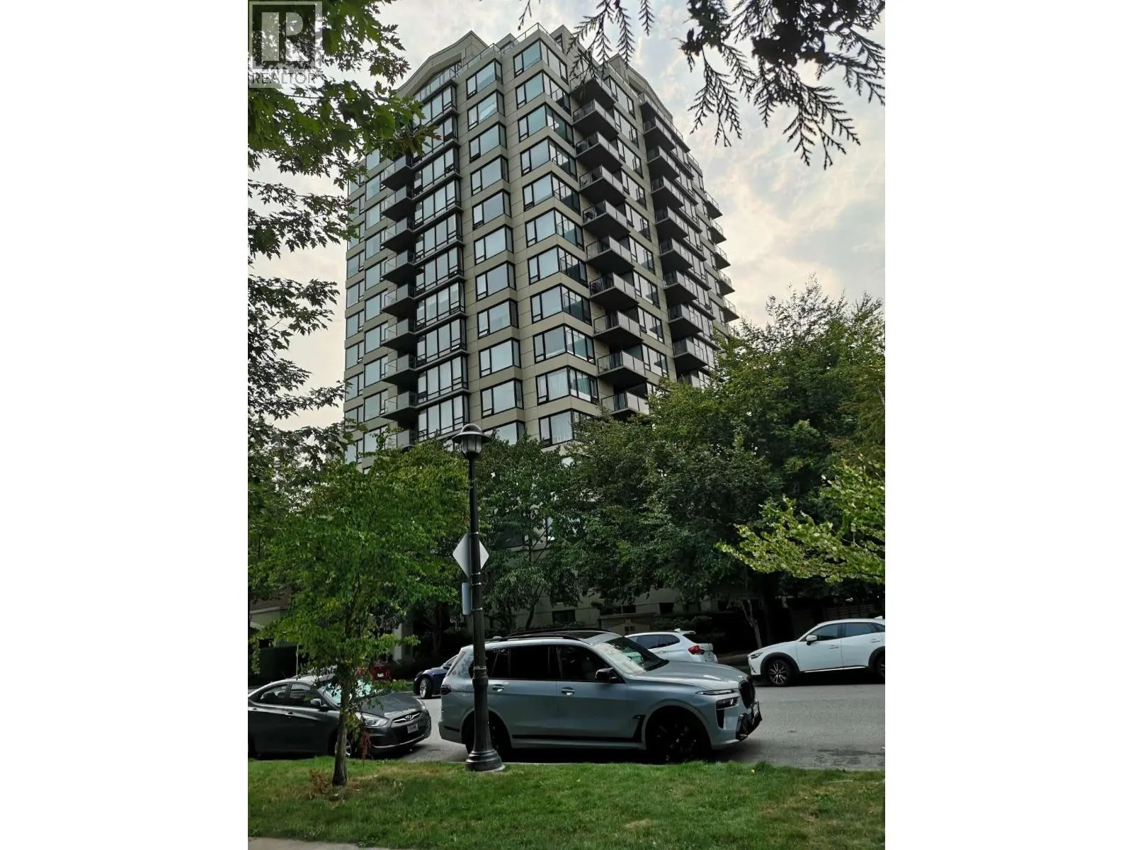 1008 6233 KATSURA STREET