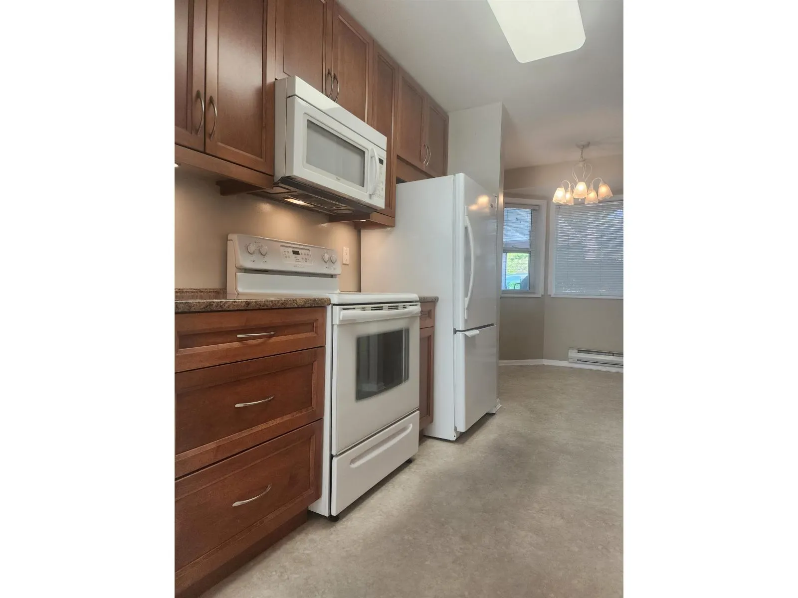 13 7127 124 STREET