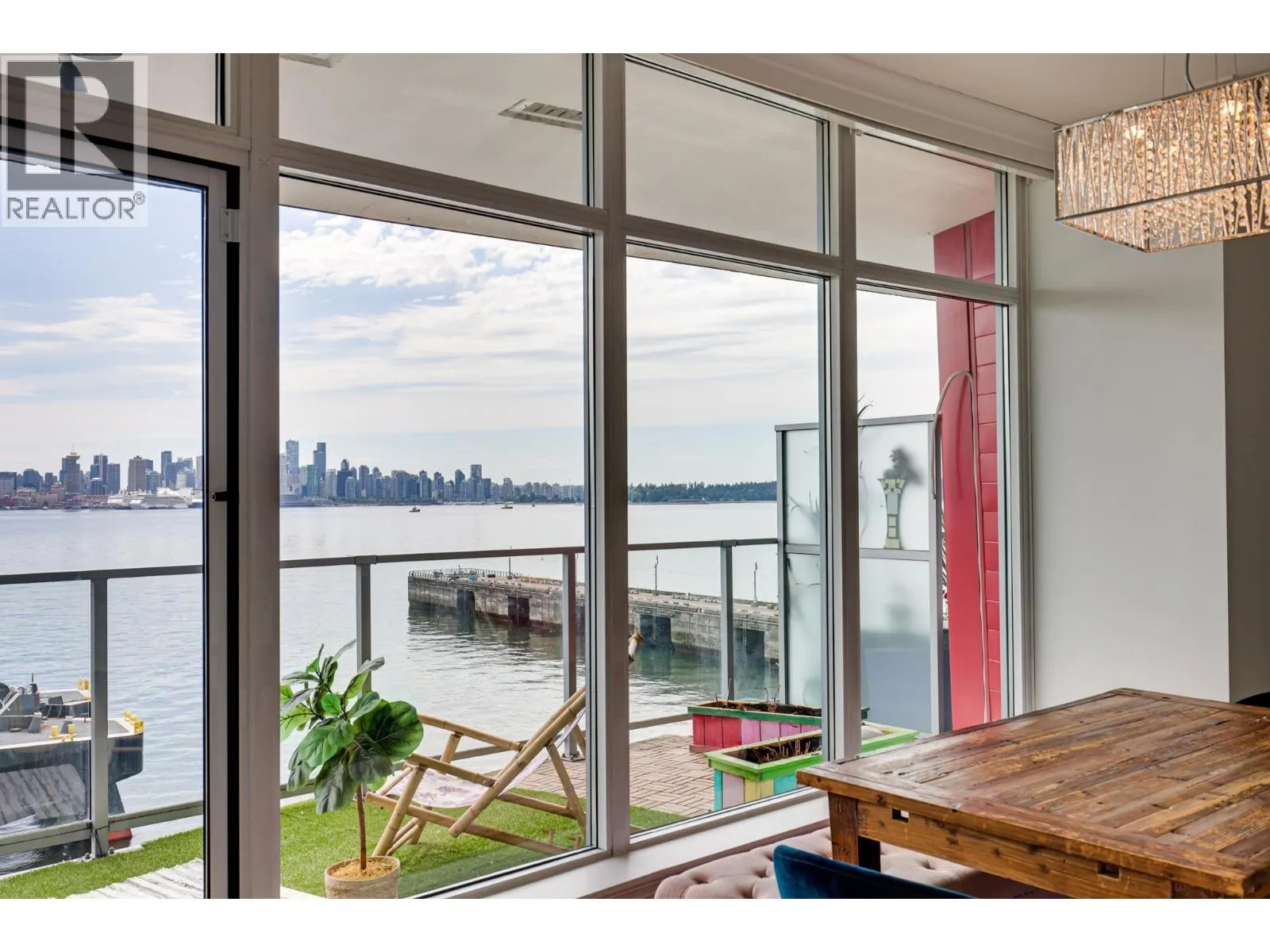 501 185 VICTORY SHIP WAY