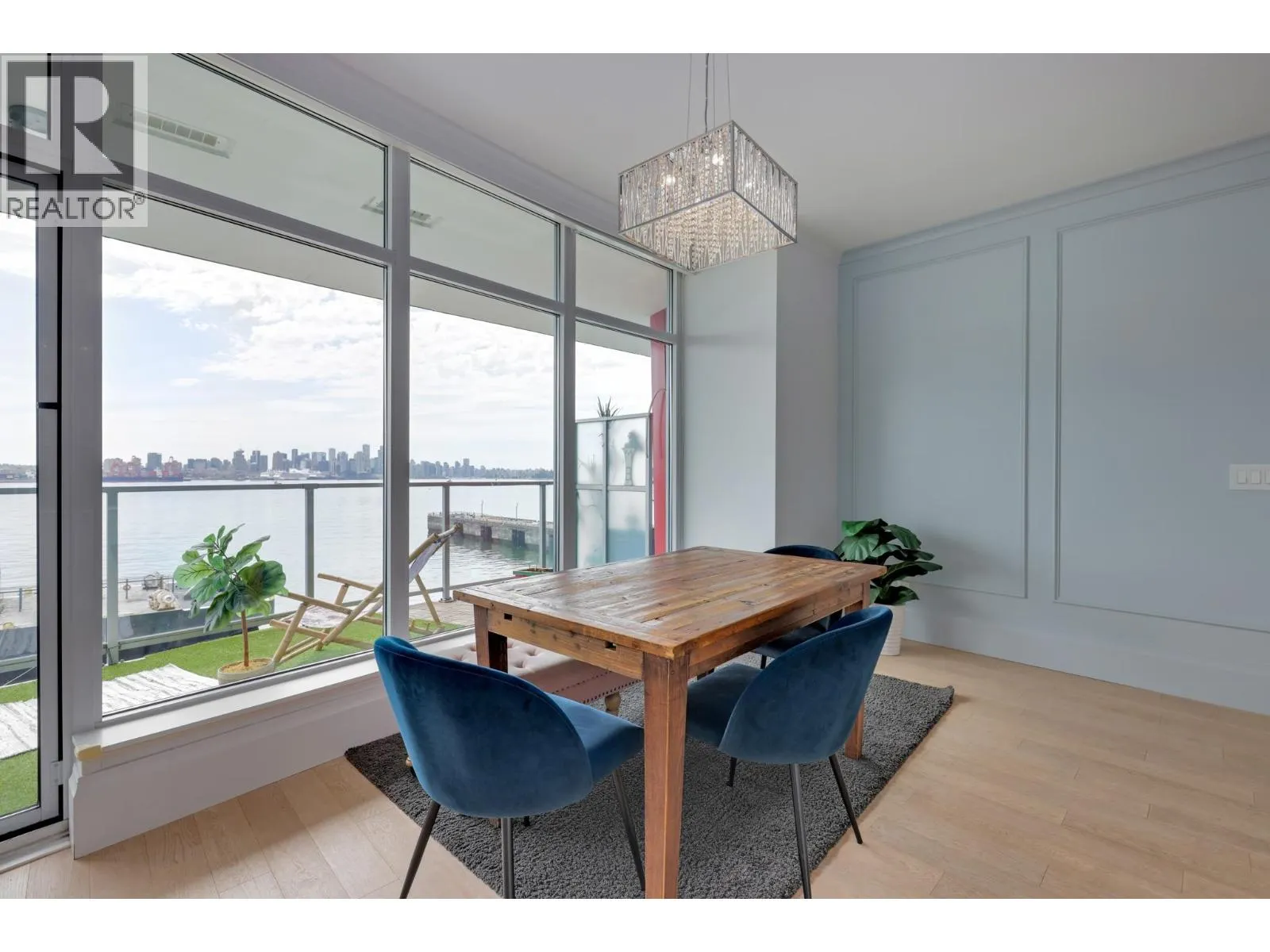 501 185 VICTORY SHIP WAY