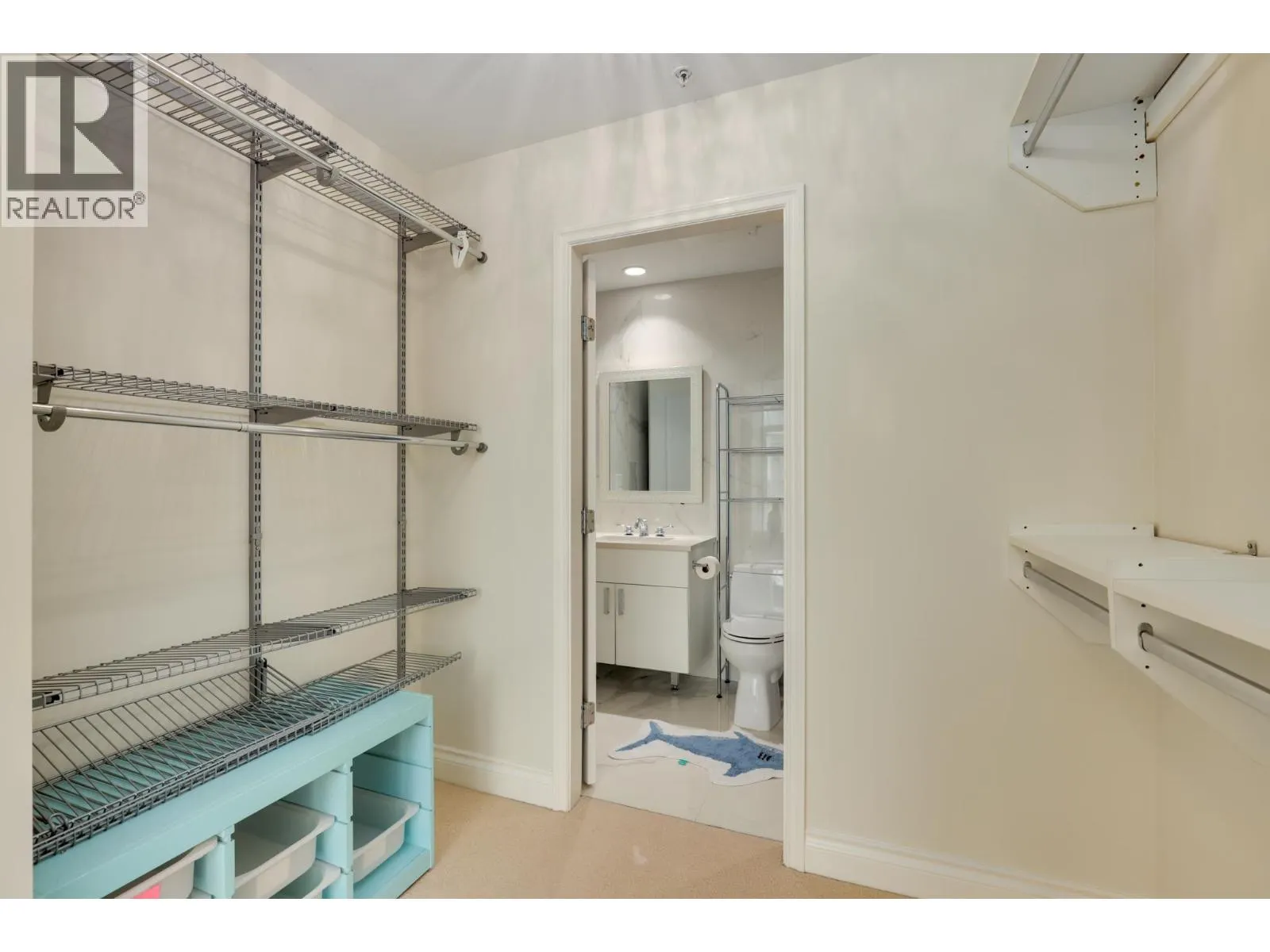 501 185 VICTORY SHIP WAY