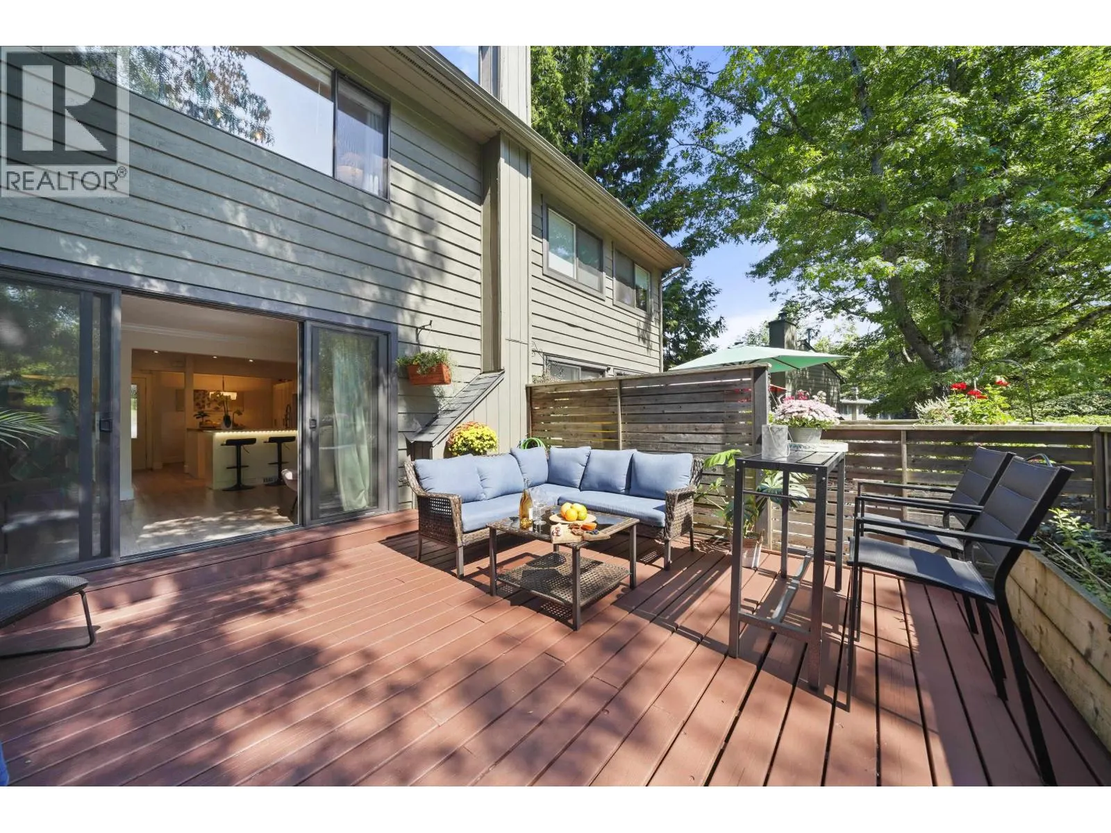 49 1910 CEDAR VILLAGE CRESCENT