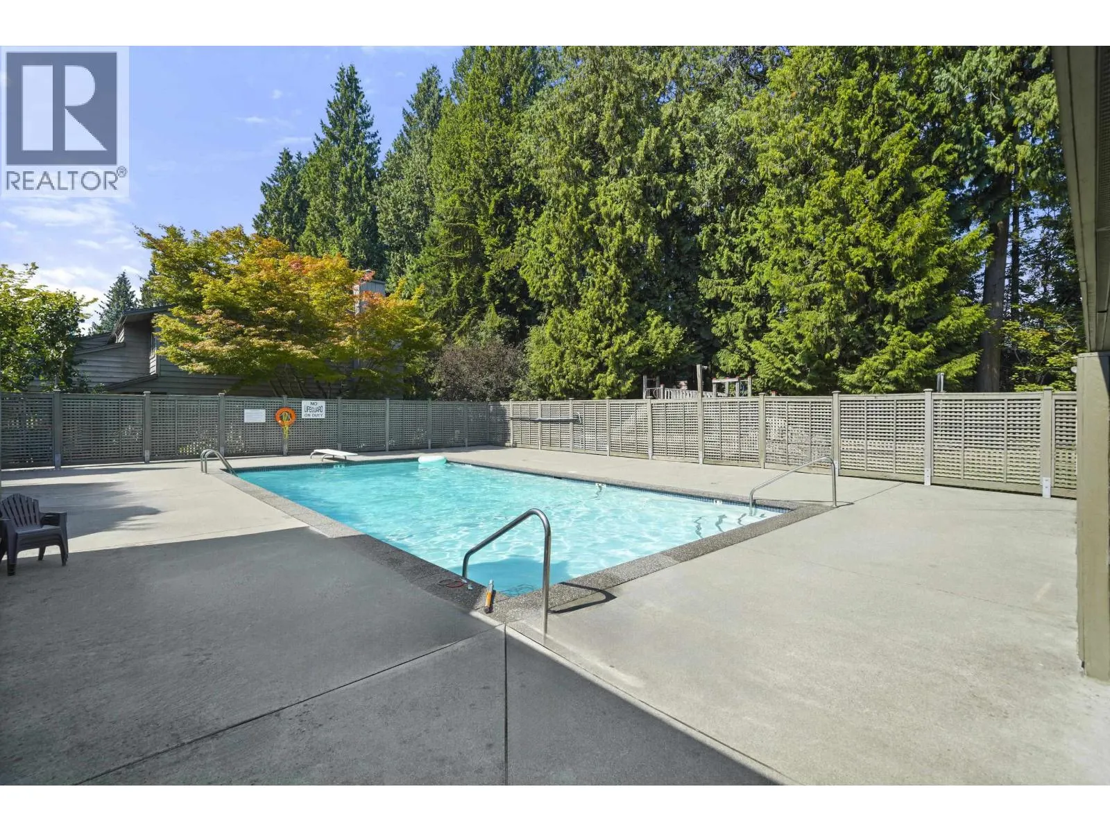 49 1910 CEDAR VILLAGE CRESCENT