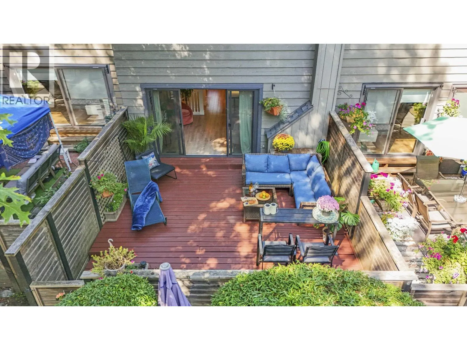 49 1910 CEDAR VILLAGE CRESCENT