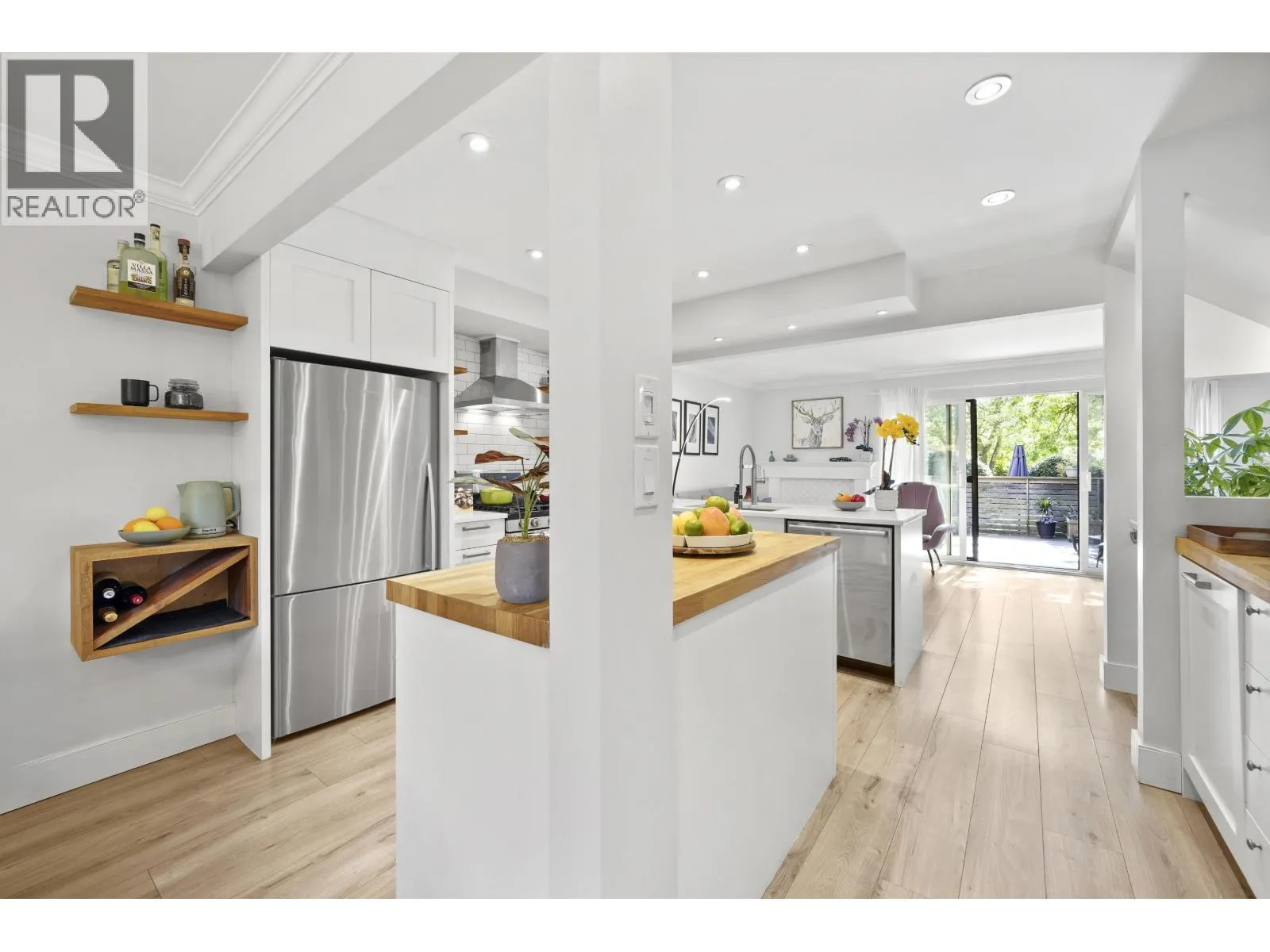 49 1910 CEDAR VILLAGE CRESCENT