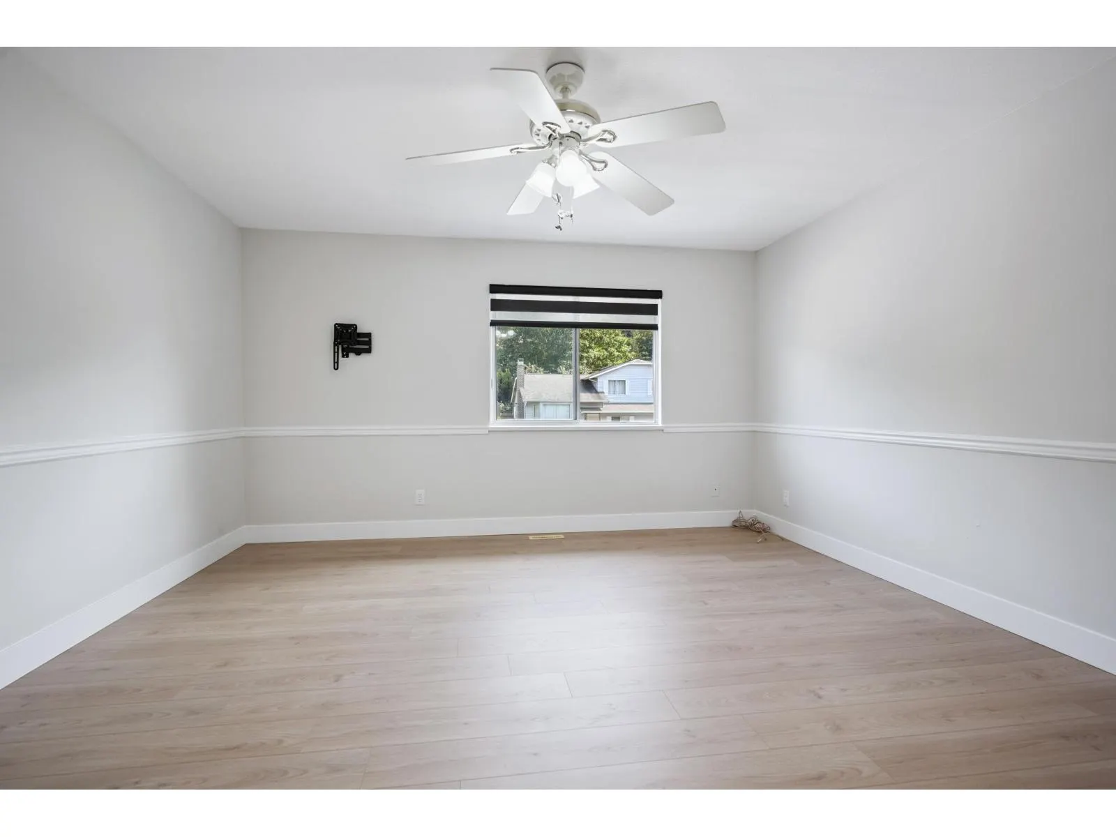 2311 HARPER DRIVE