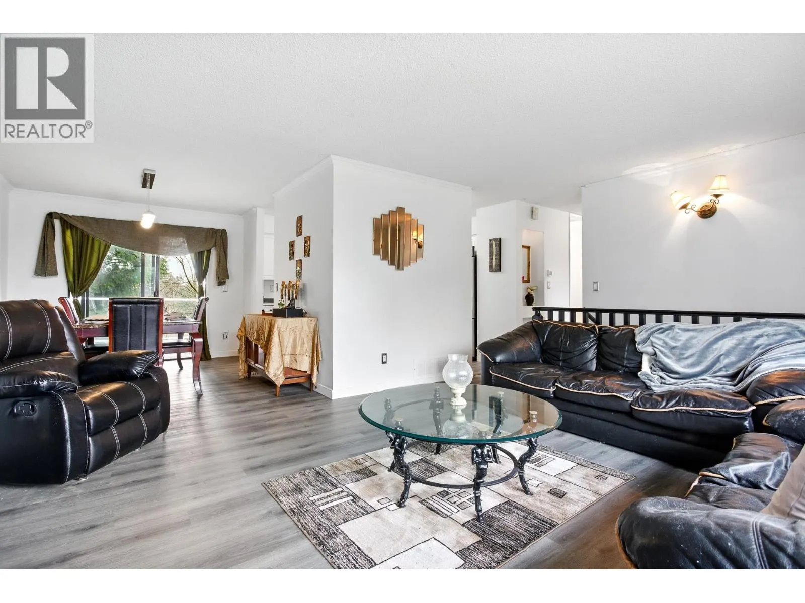 3126 MARINER WAY