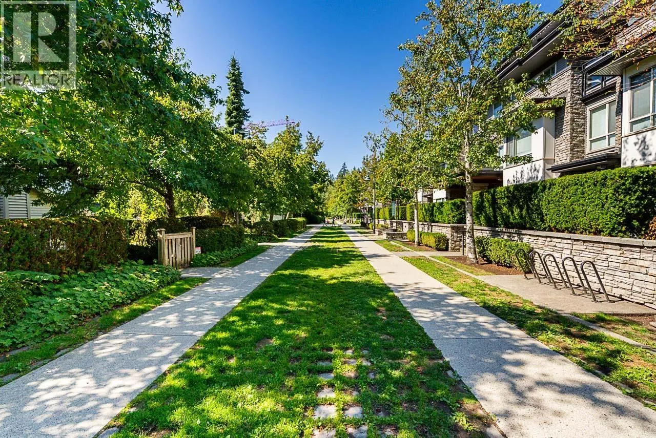 205 7488 BYRNEPARK WALK