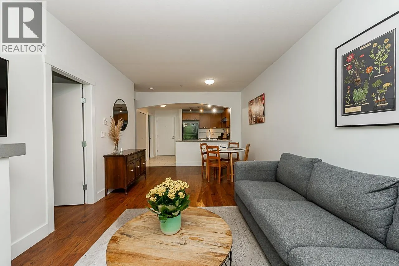 205 7488 BYRNEPARK WALK