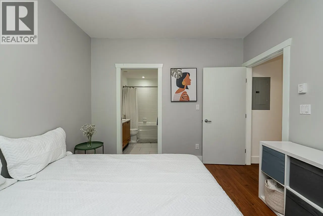 205 7488 BYRNEPARK WALK