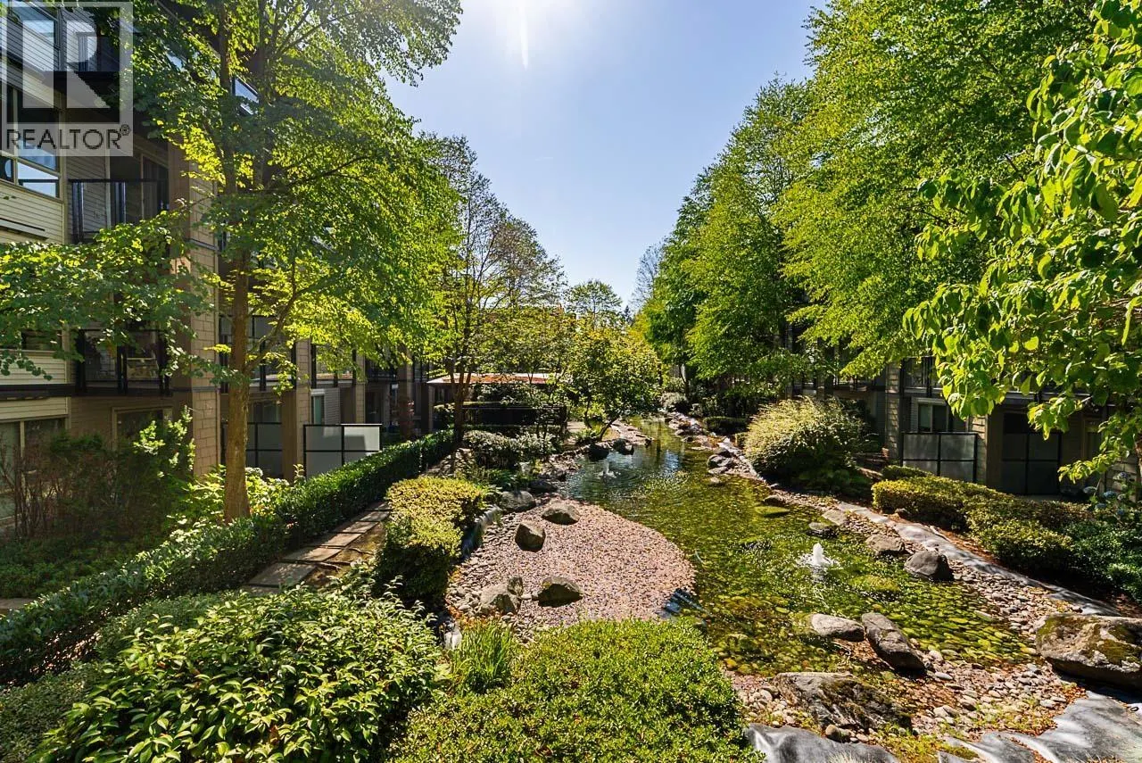 205 7488 BYRNEPARK WALK