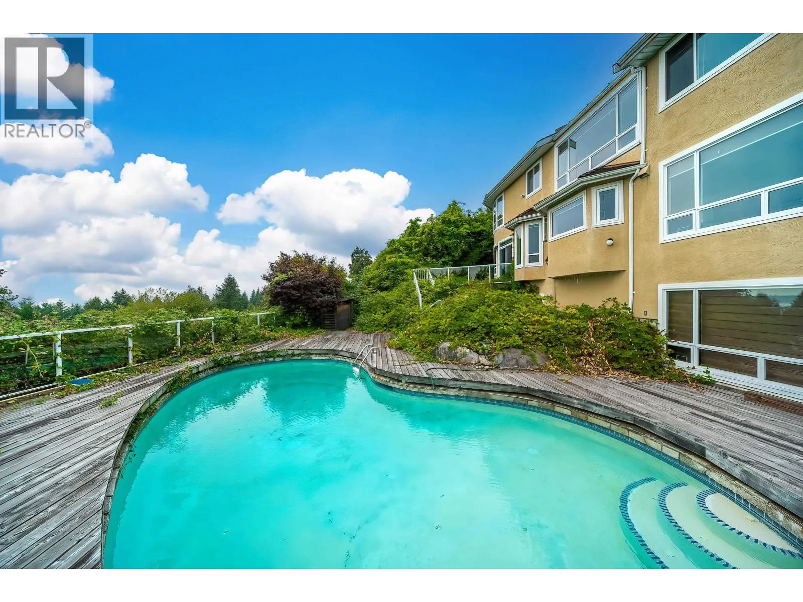 2138 WESTHILL PLACE