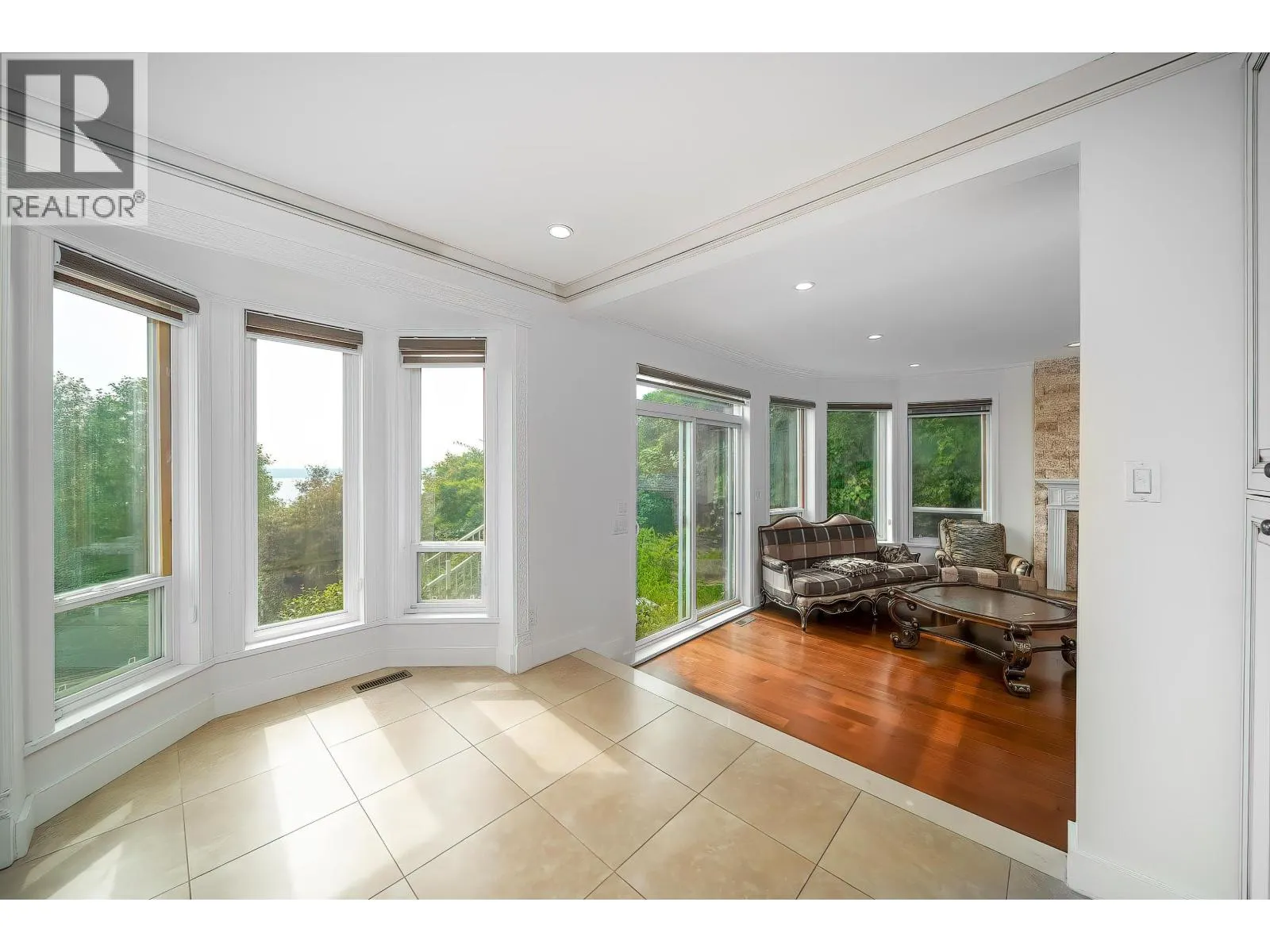 2138 WESTHILL PLACE